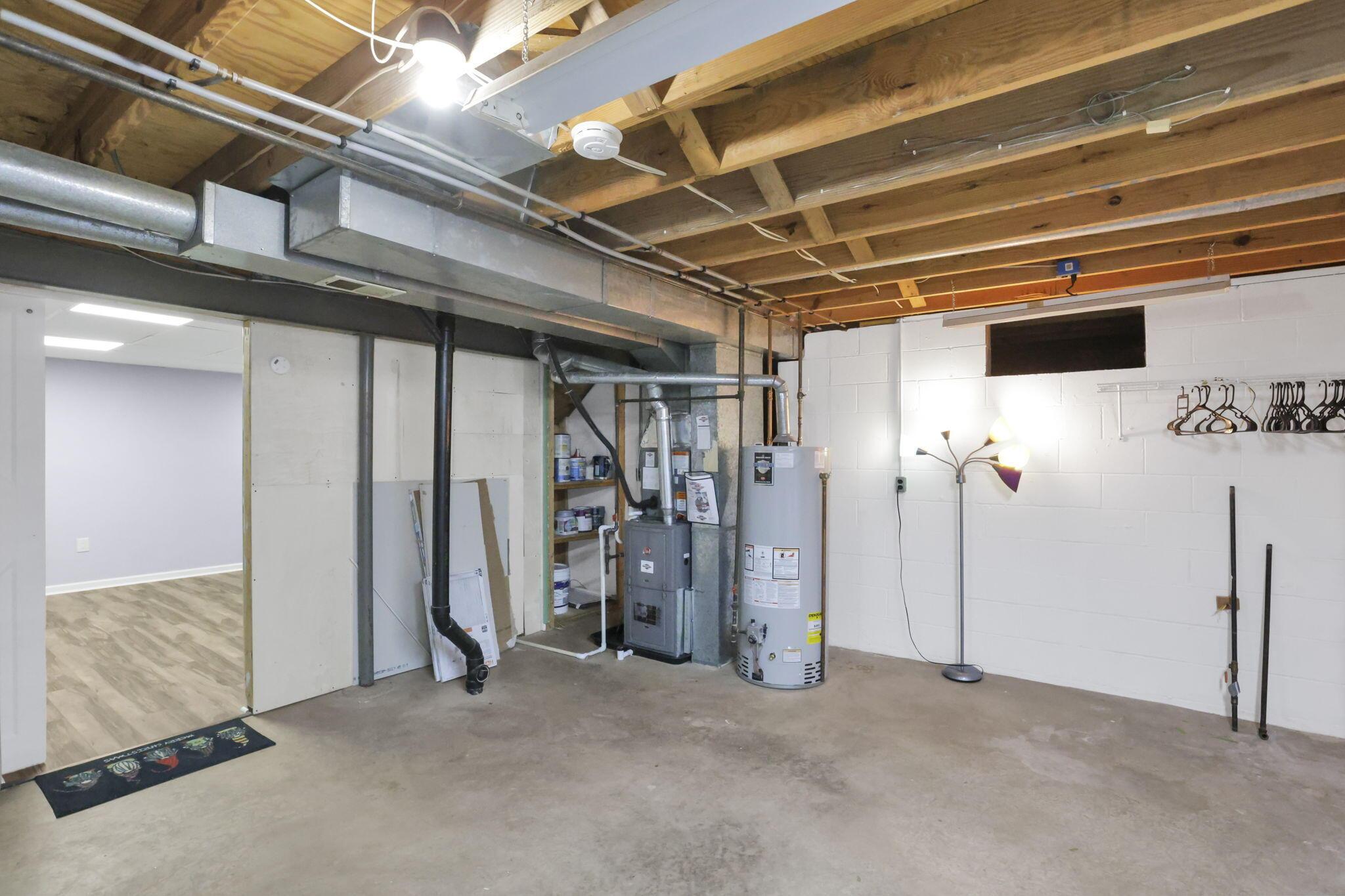 5725 Saucony Drive Property Photo 39