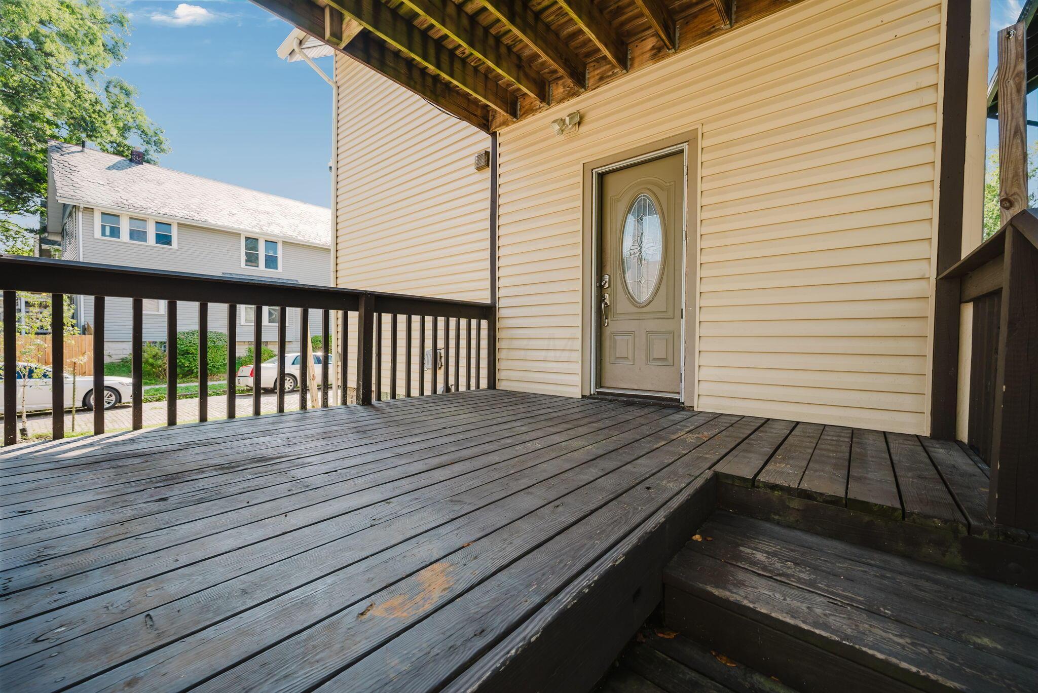 430 Clinton Street Property Photo 49