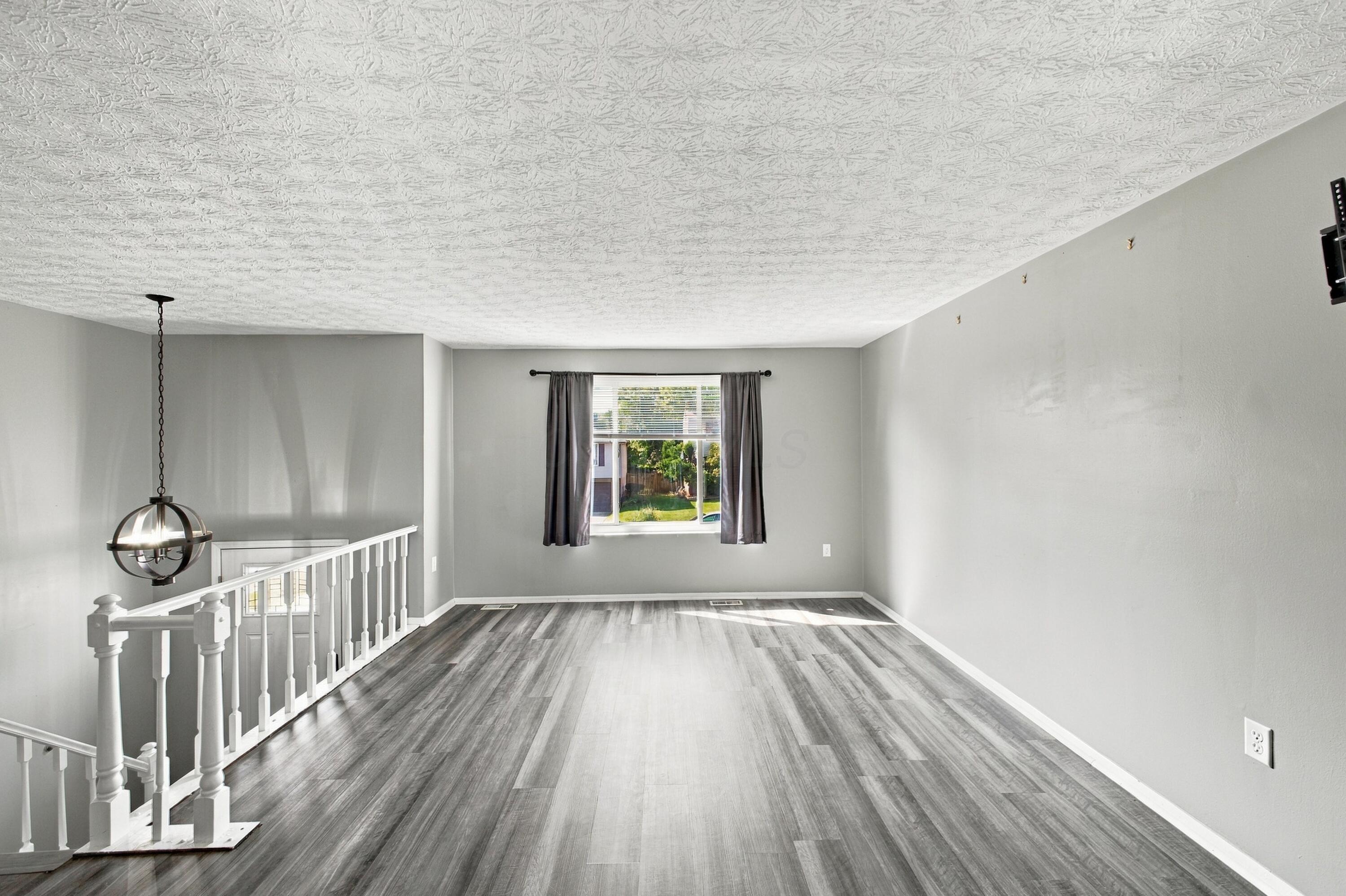 6608 Benjamin Drive Property Photo 6