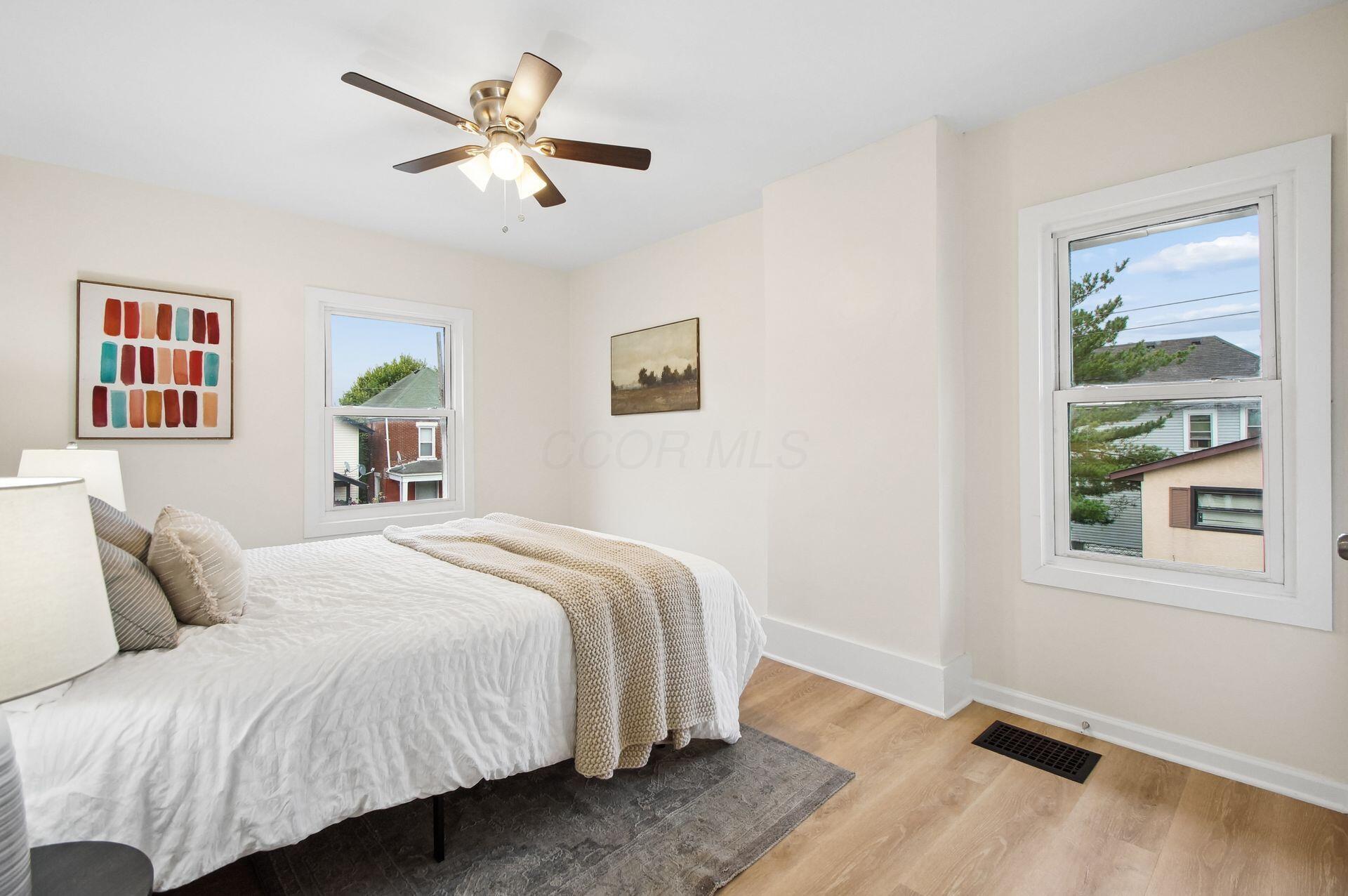 407 S Wayne Avenue Property Photo 11