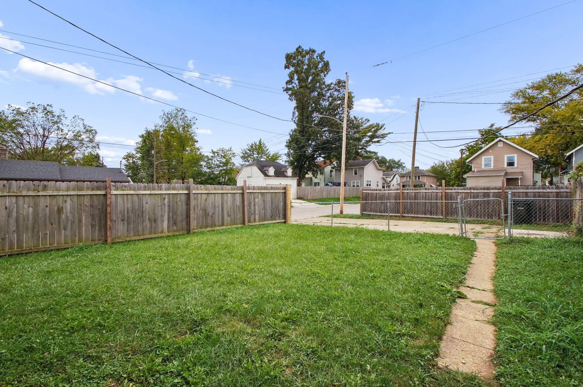 407 S Wayne Avenue Property Photo 20