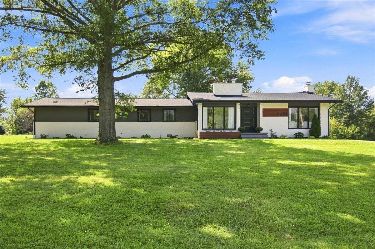 11681 State Route 736 Property Photo 1
