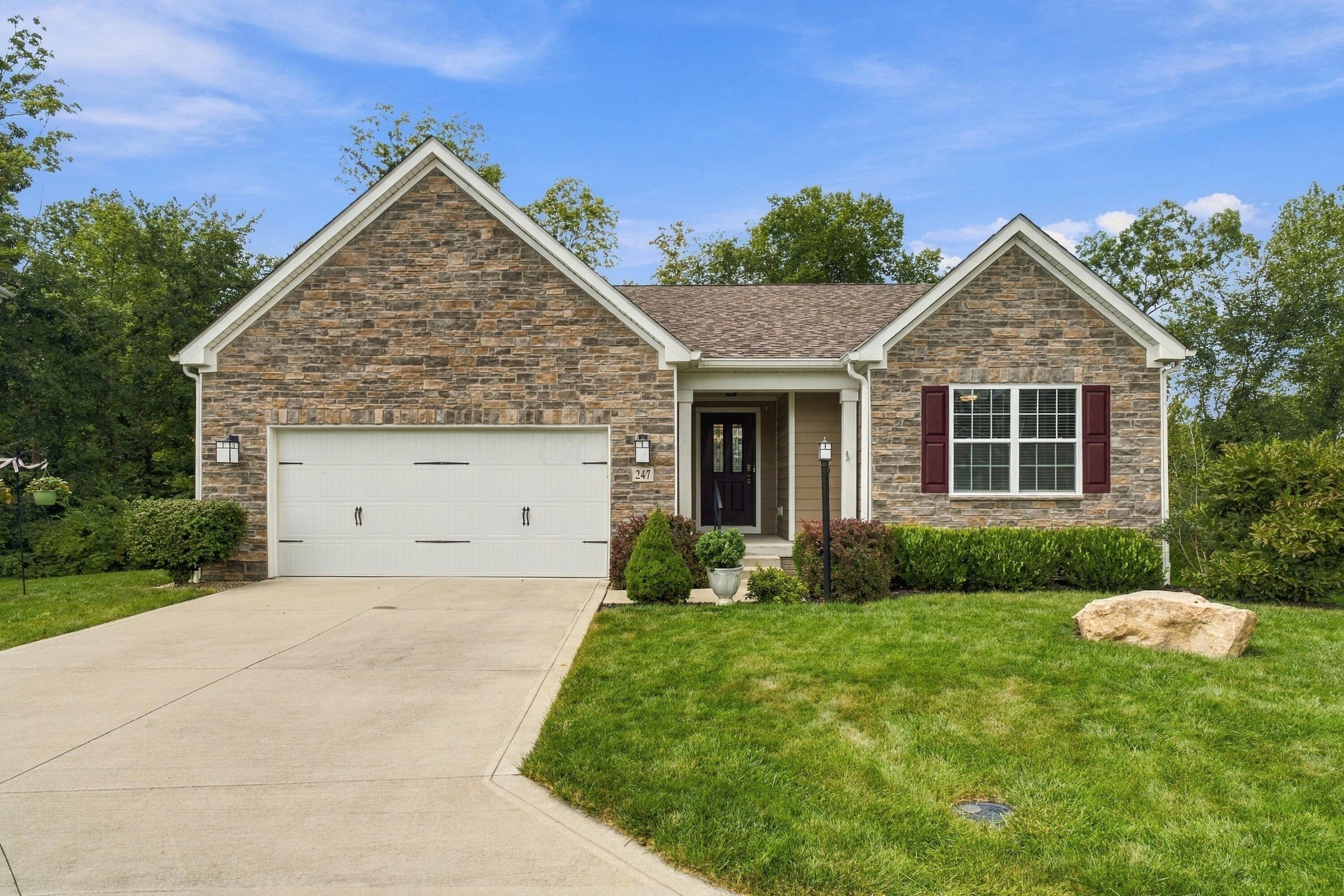 247 Jay Court Property Photo 4