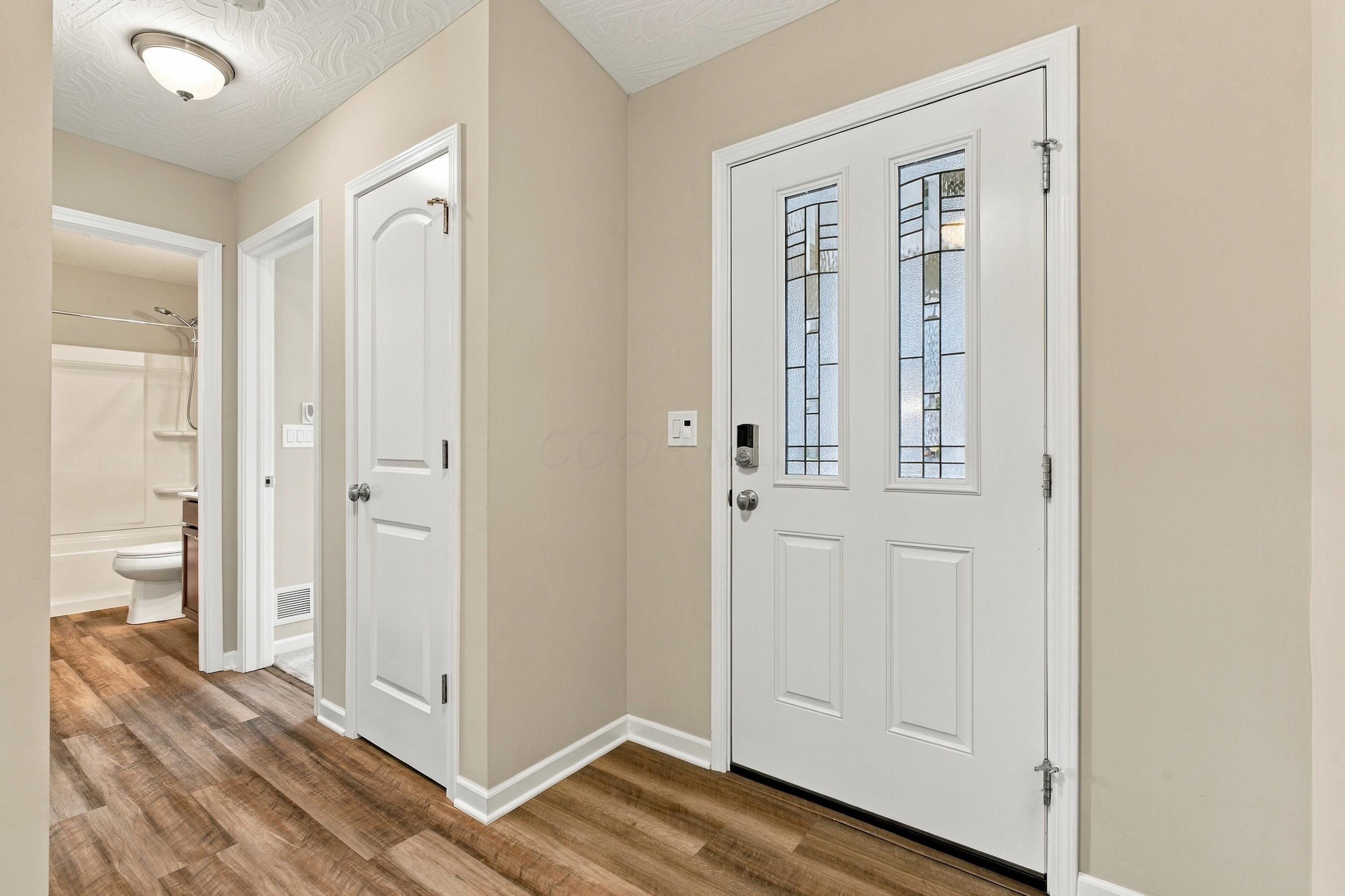 247 Jay Court Property Photo 6