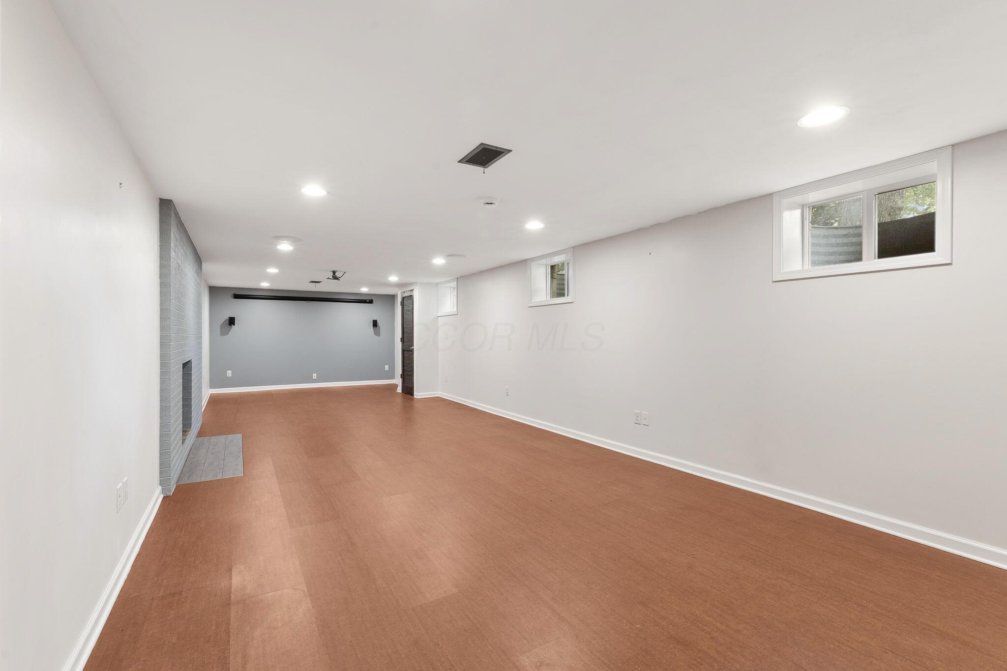 3885 Overdale Drive Property Photo 28