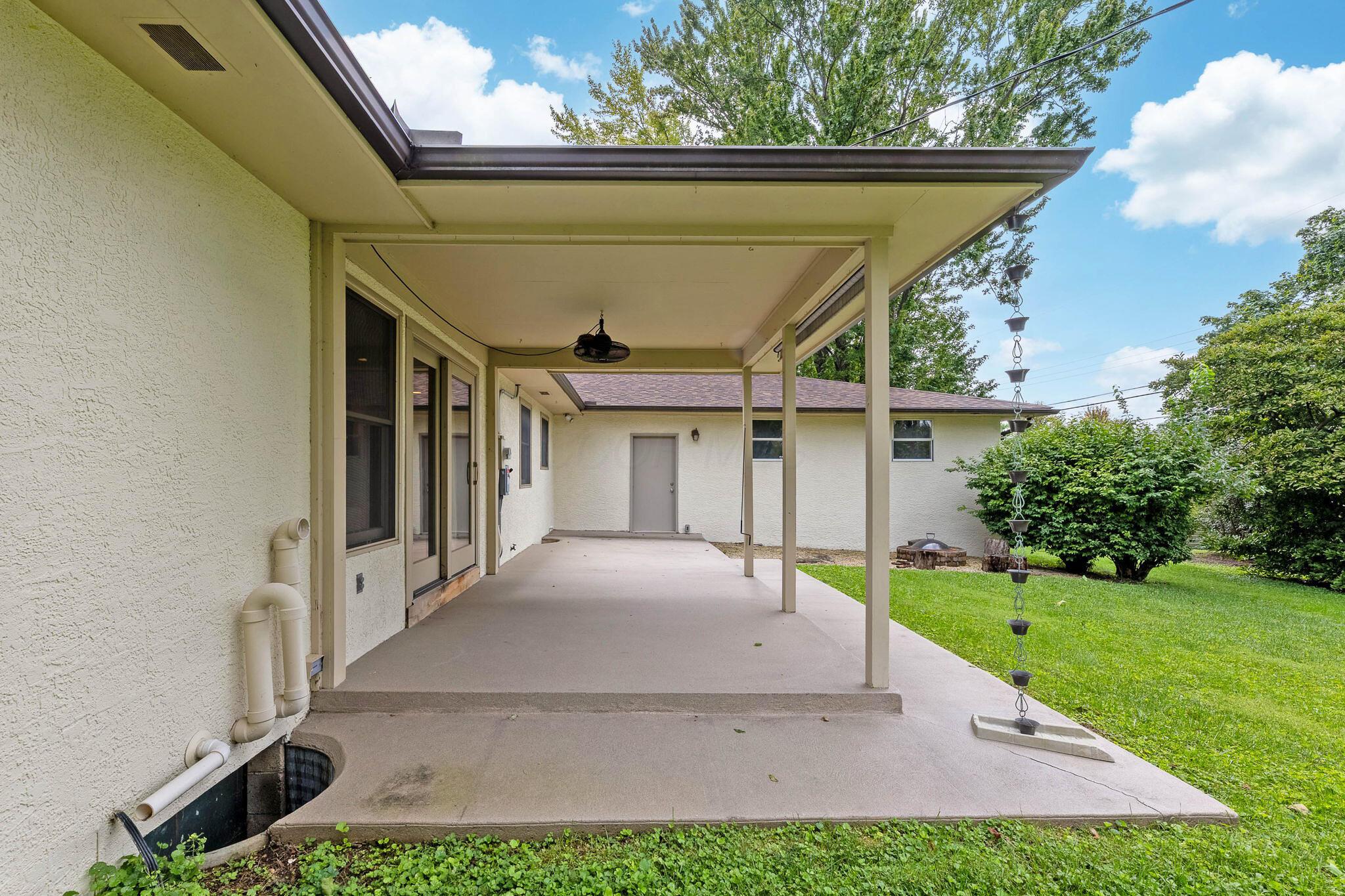 3885 Overdale Drive Property Photo 31
