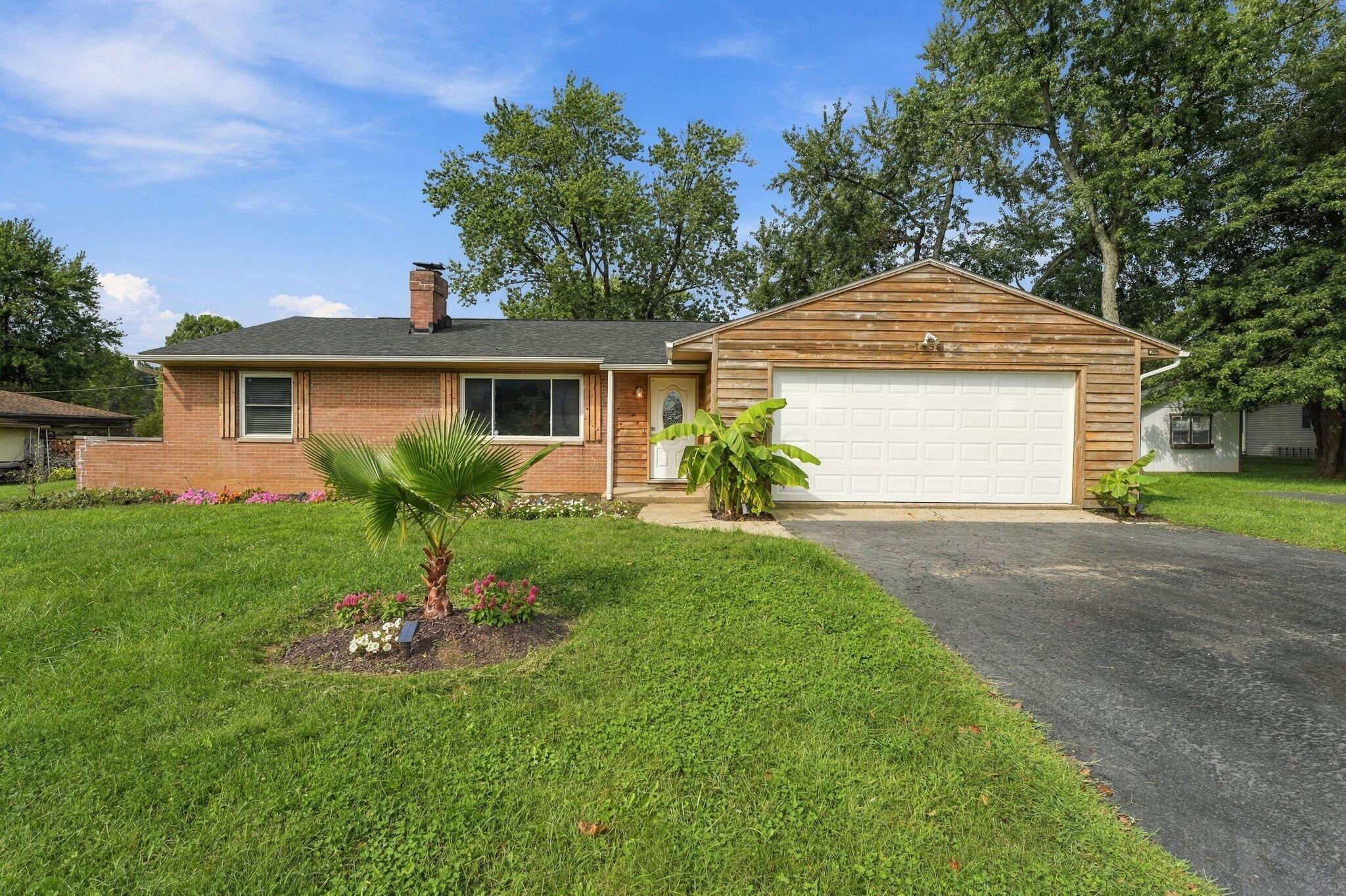 7698 Blacklick-Eastern Road NW Property Photo 1