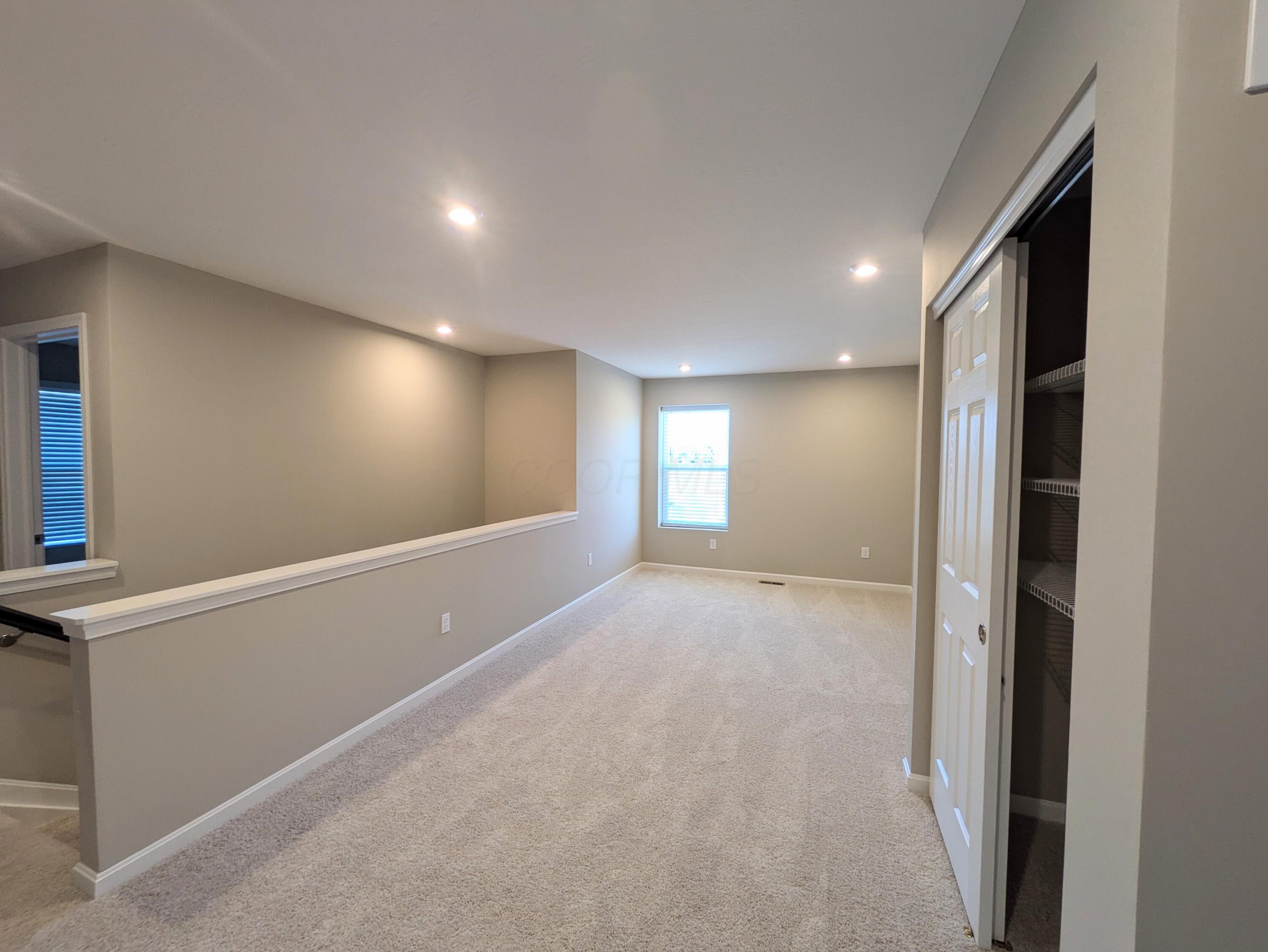 9013 Hawk Hill Way Property Photo 18