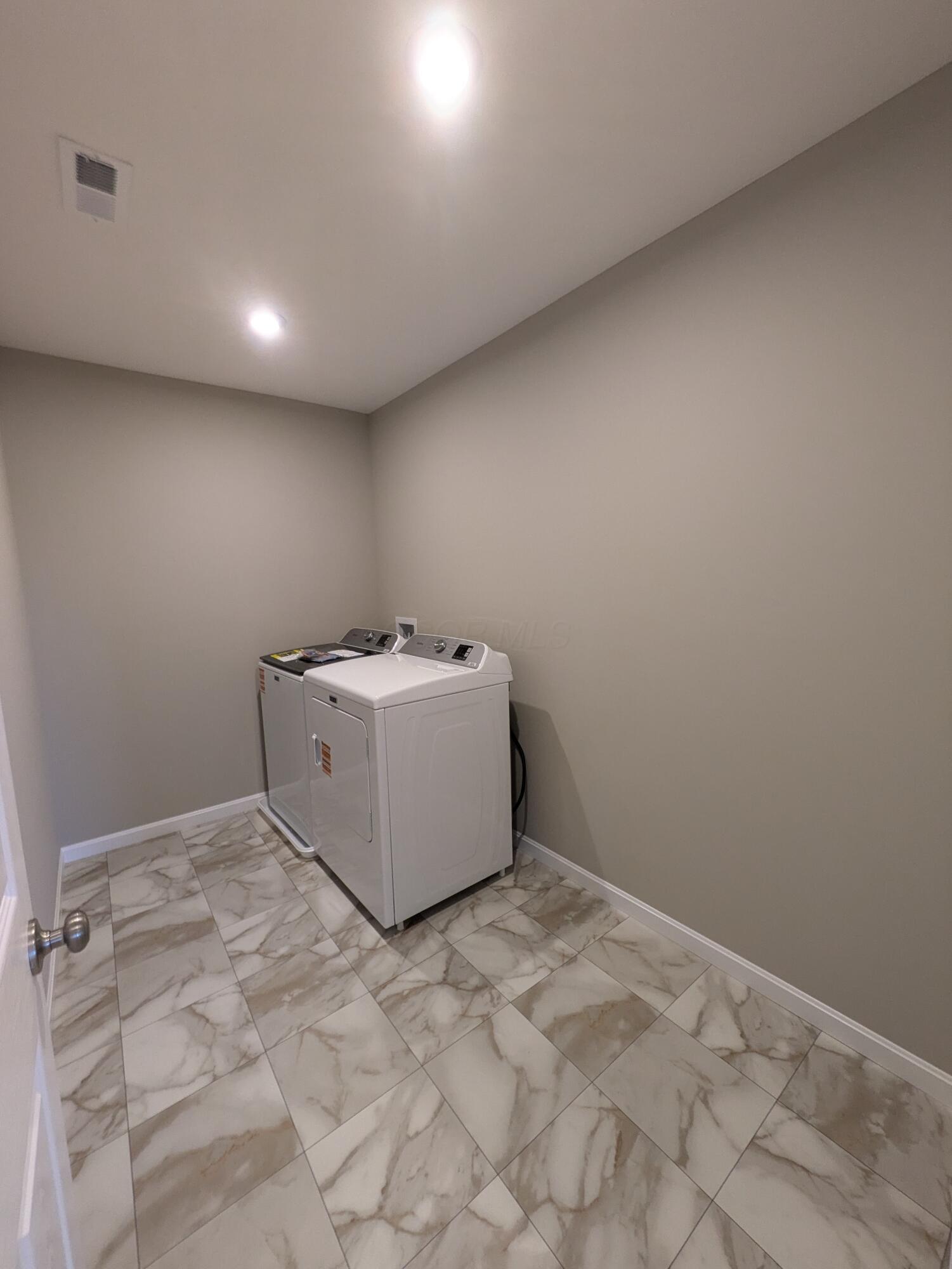 9013 Hawk Hill Way Property Photo 26