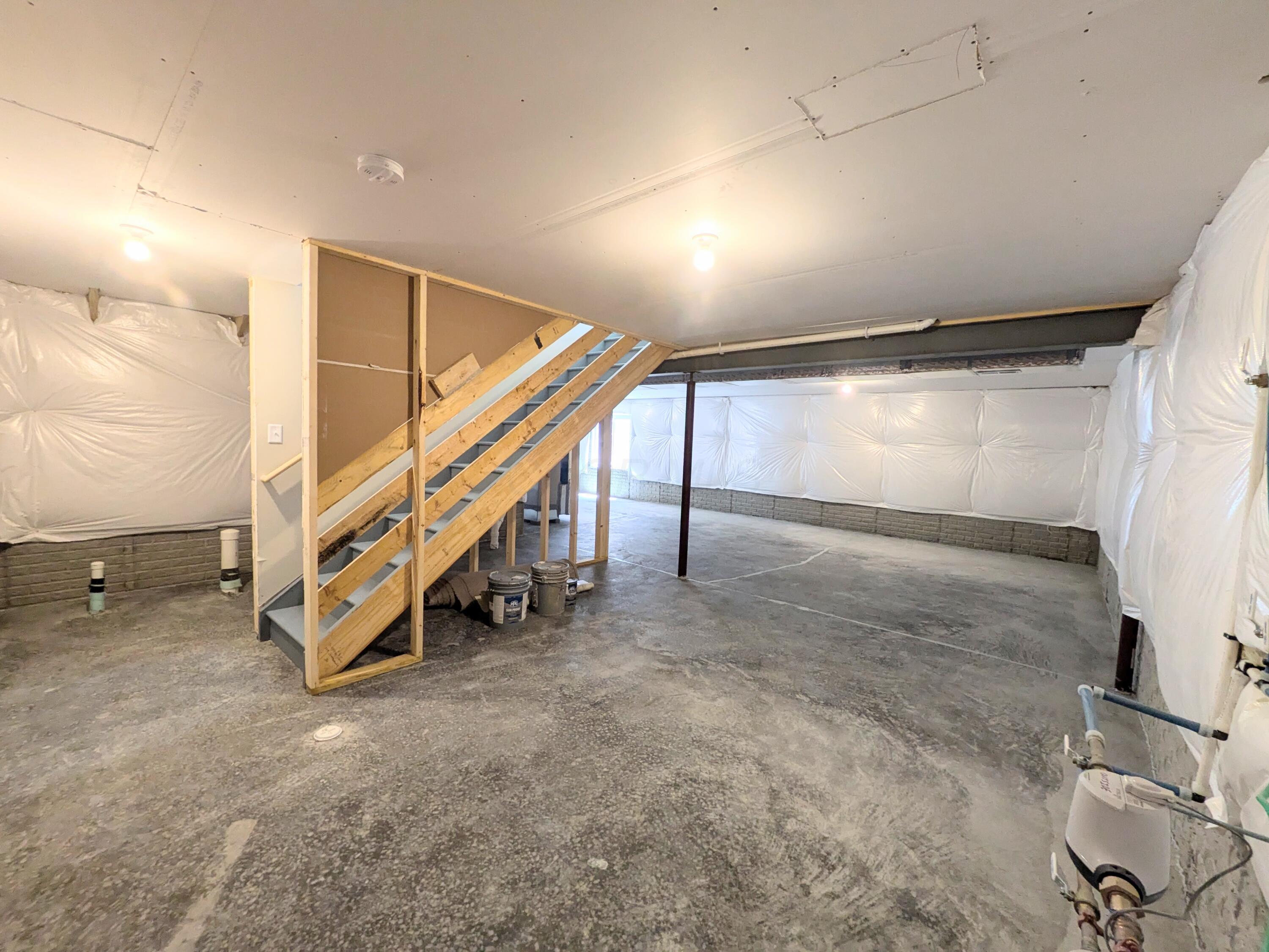 9013 Hawk Hill Way Property Photo 31