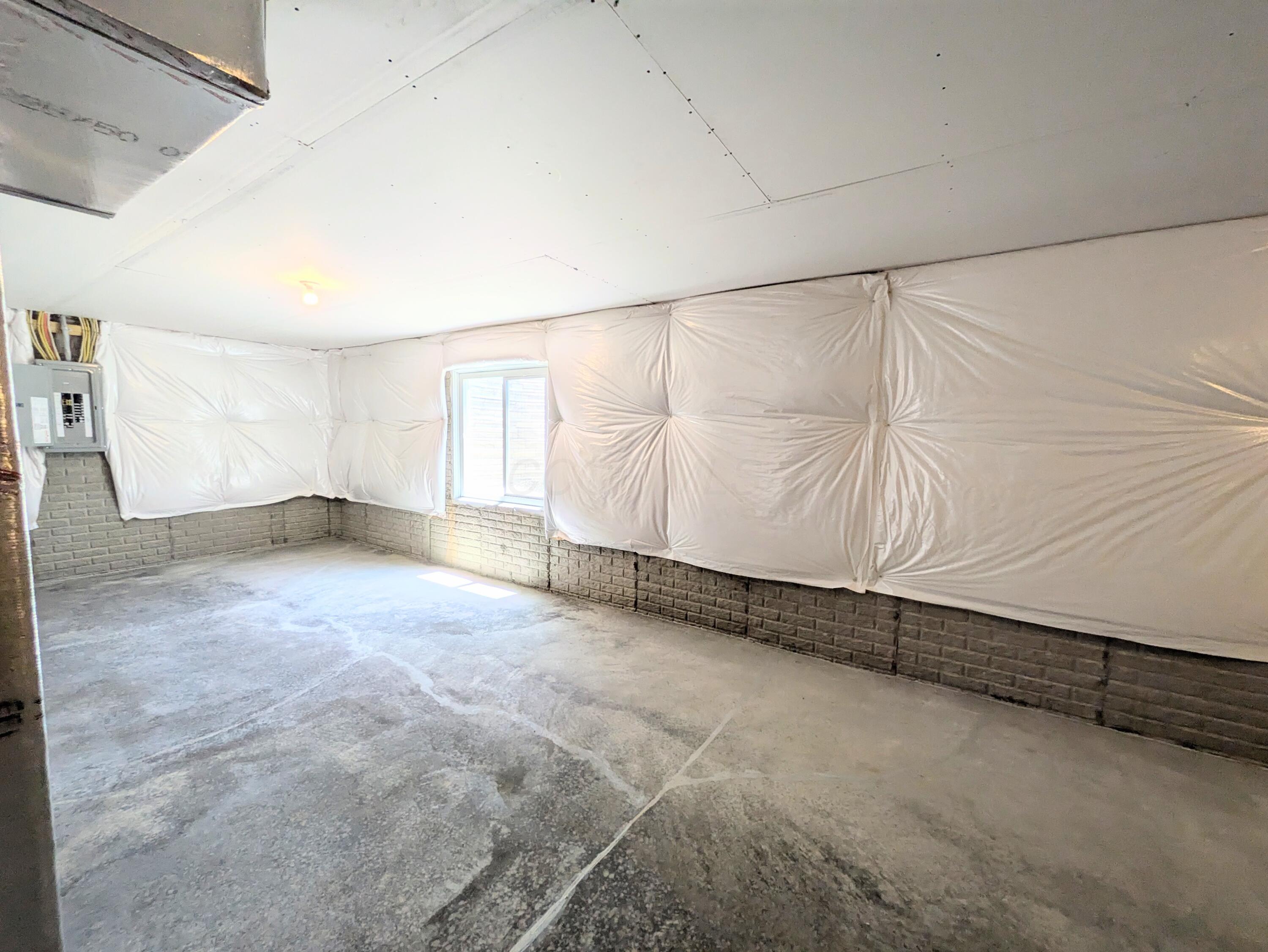 9013 Hawk Hill Way Property Photo 32