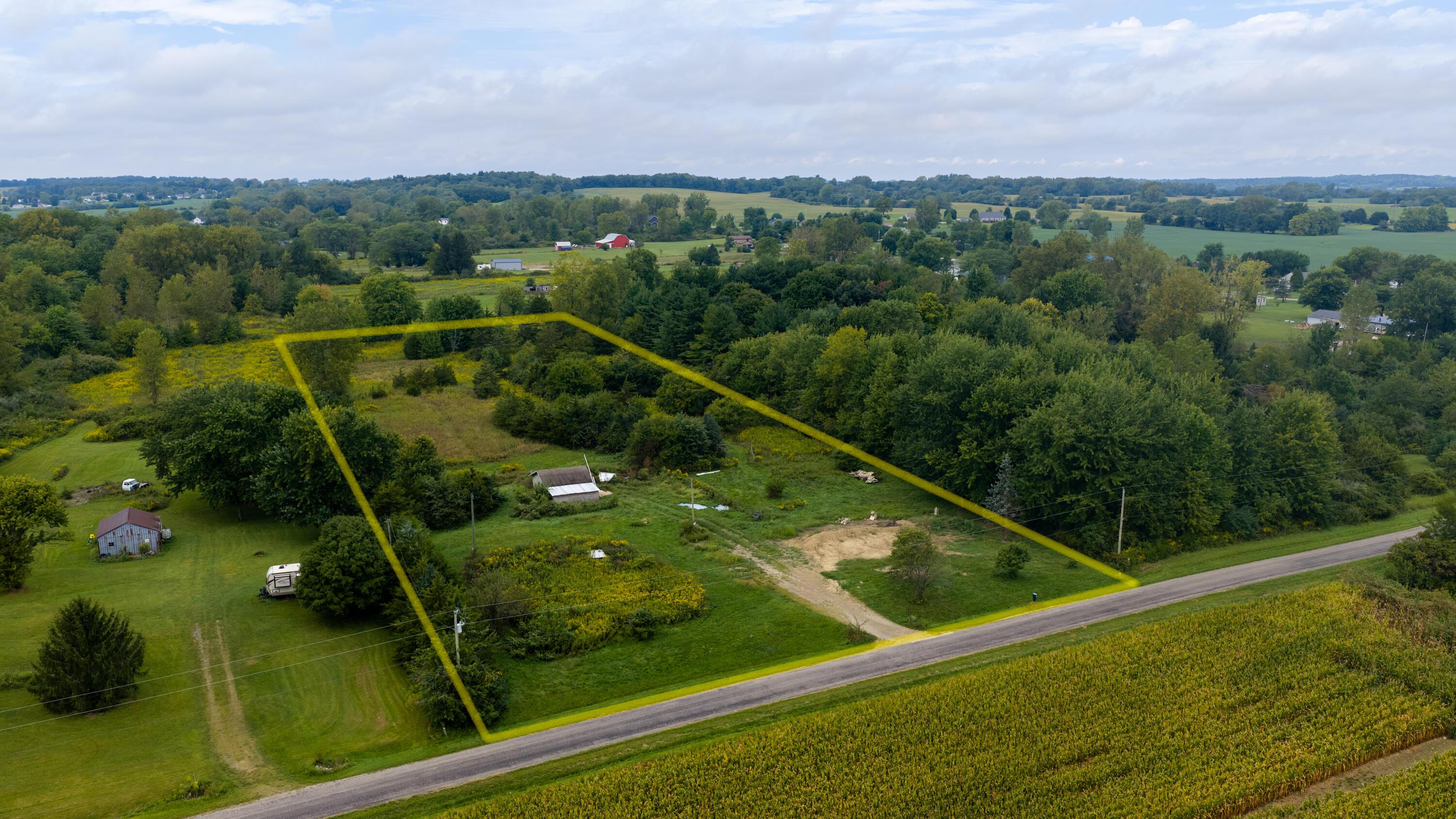 7980 Hunt Clymer Road Property Photo 1