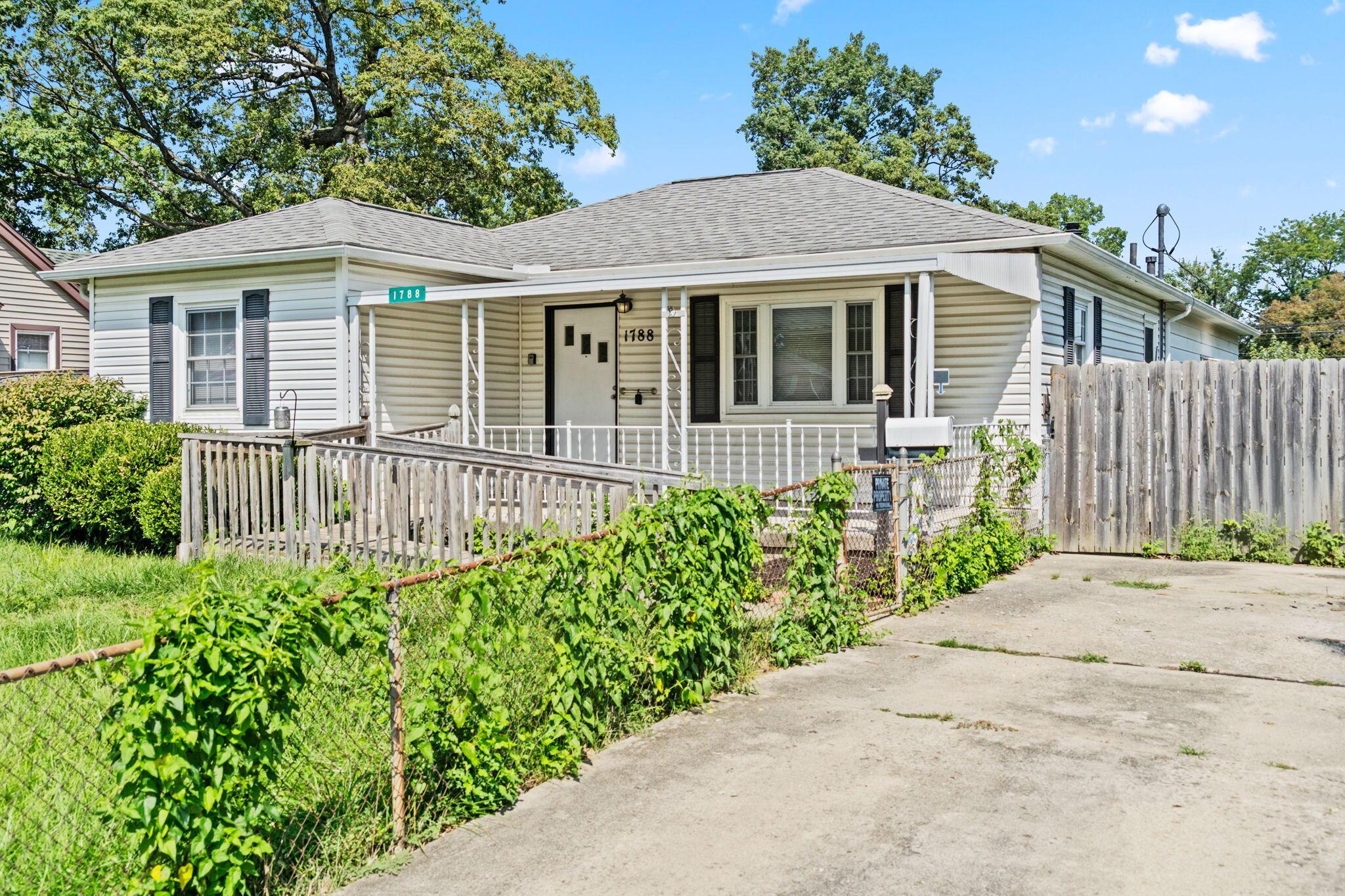 1788 Linnet Avenue Property Photo 3