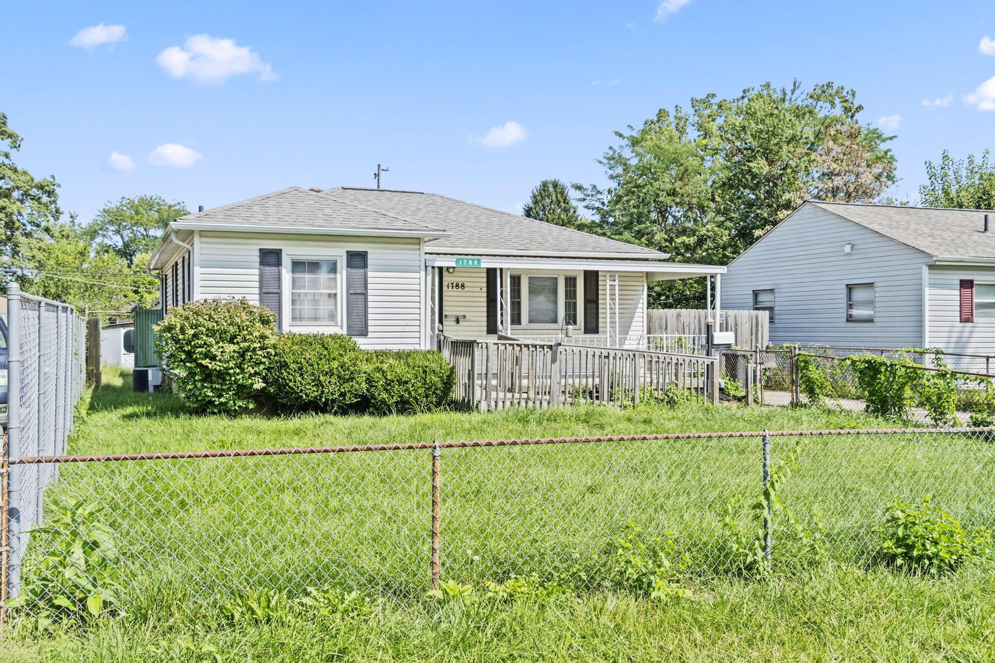 1788 Linnet Avenue Property Photo 5
