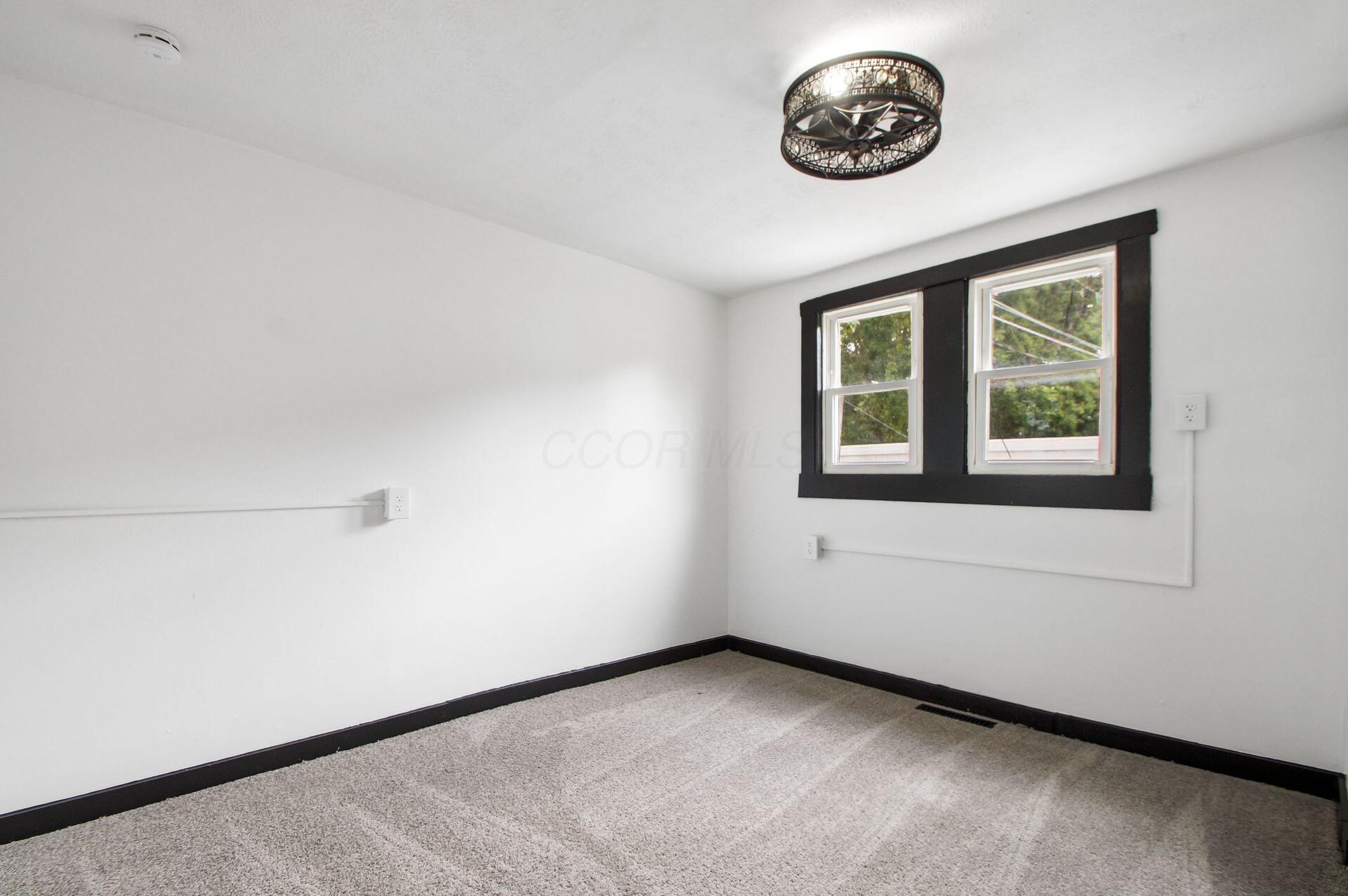 718 Westphal Avenue Property Photo 18