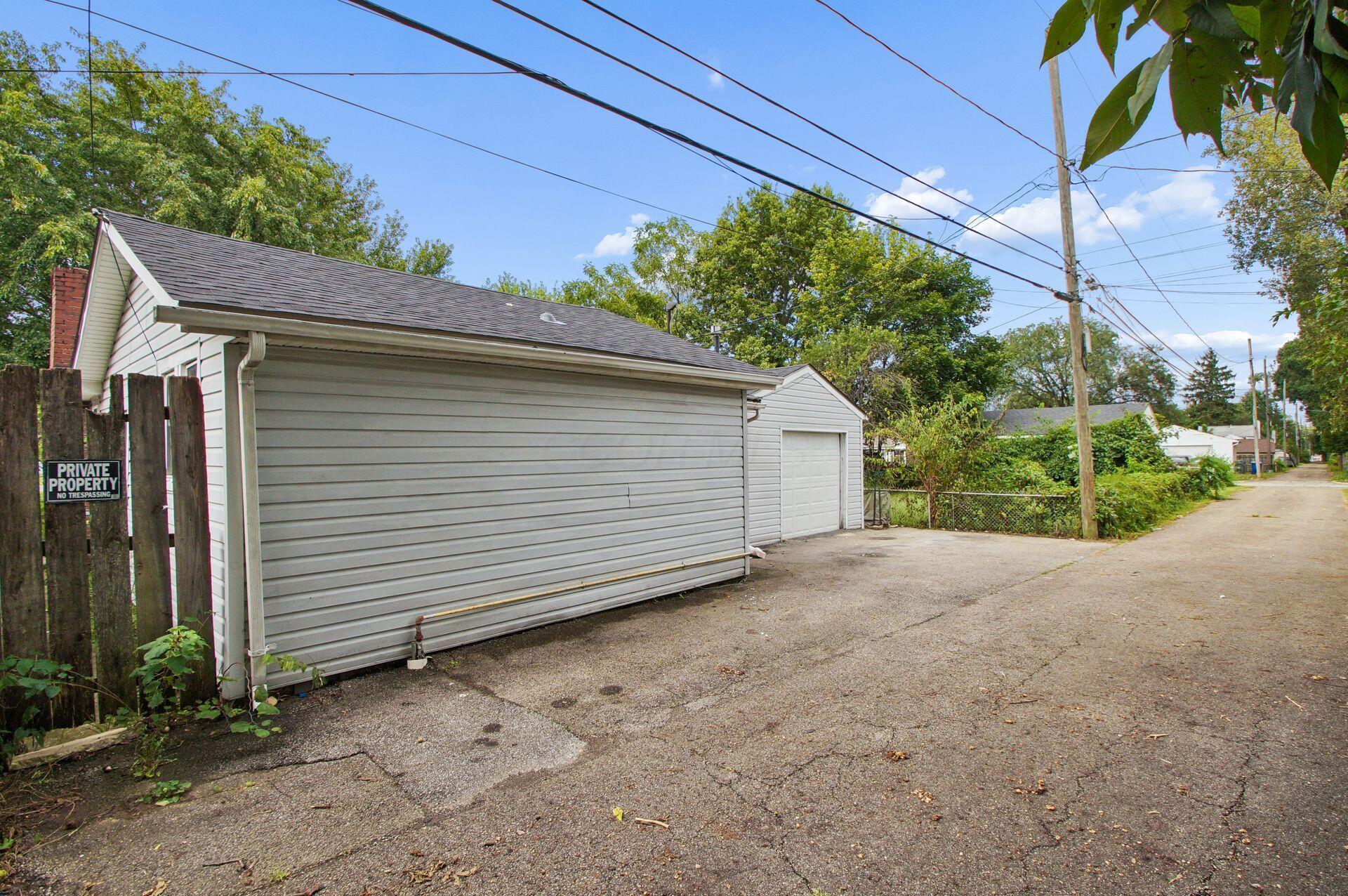 718 Westphal Avenue Property Photo 32