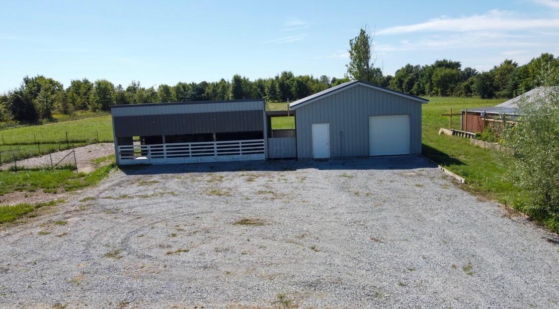 226034701 Property Photo 36
