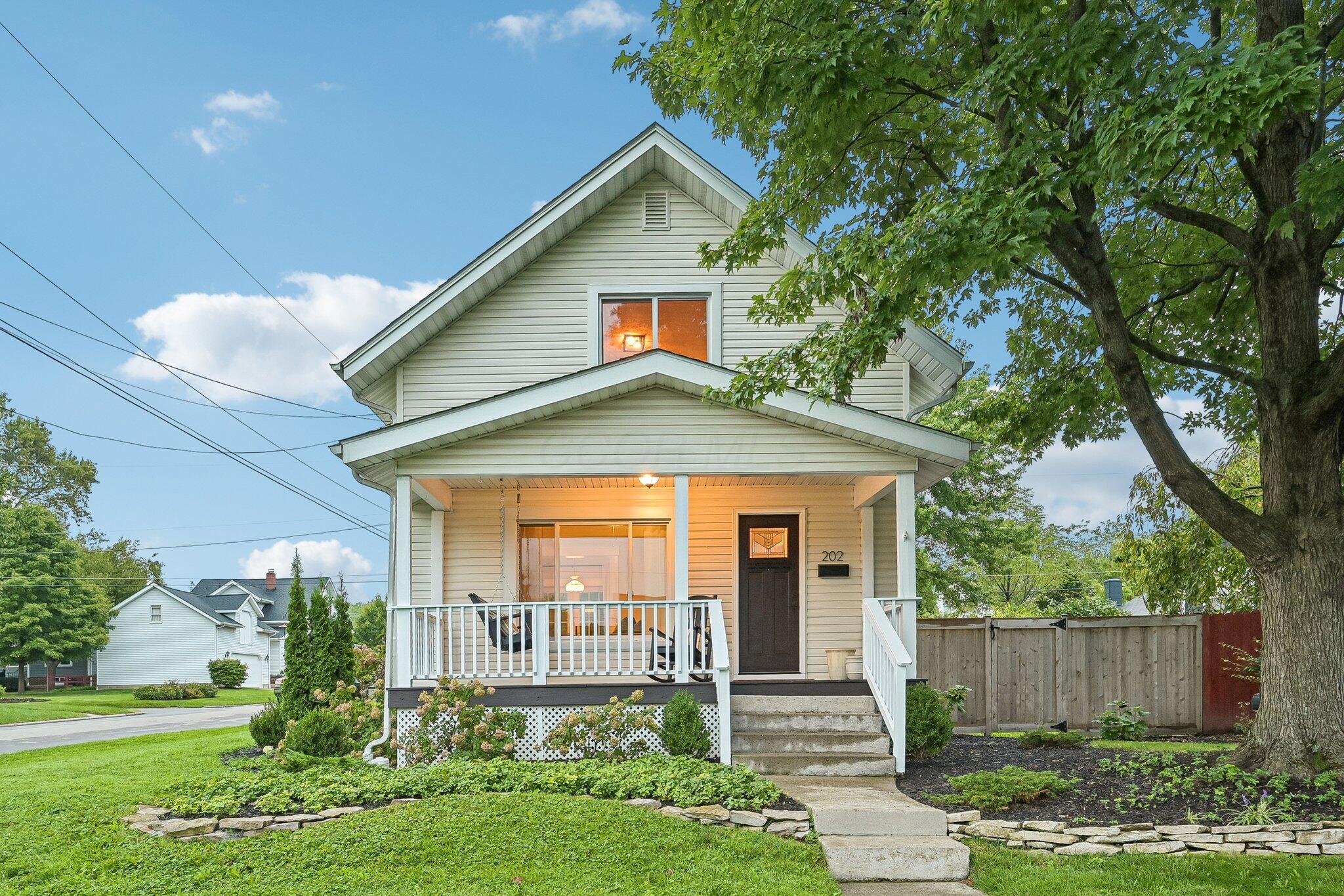 202 Hamilton Avenue Property Photo 1