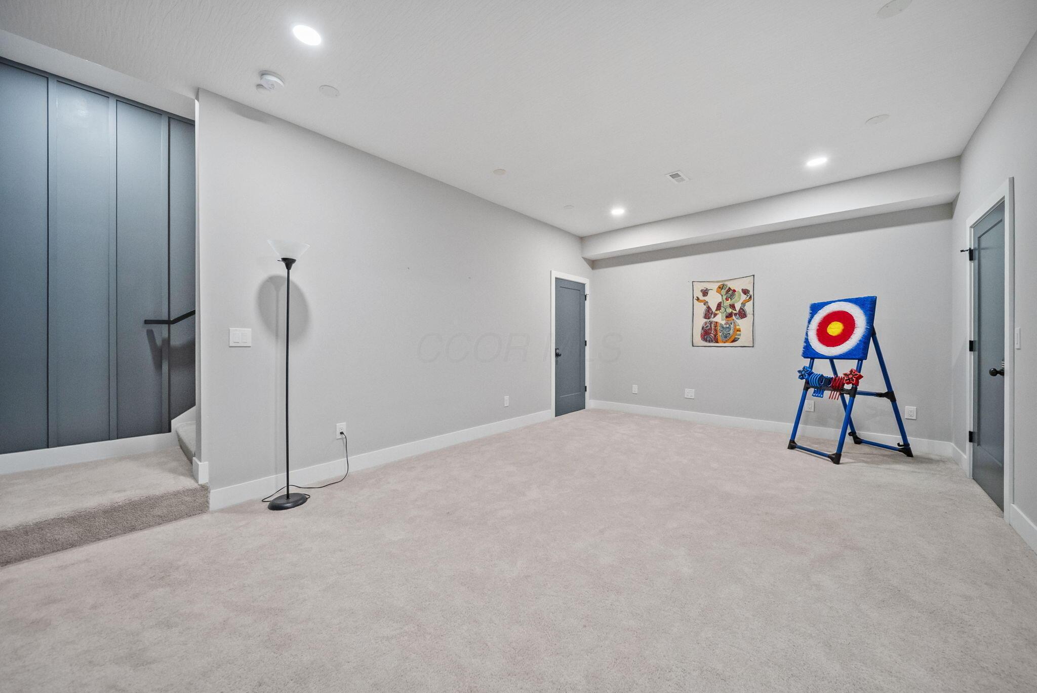 1432 E Rich Street Property Photo 33
