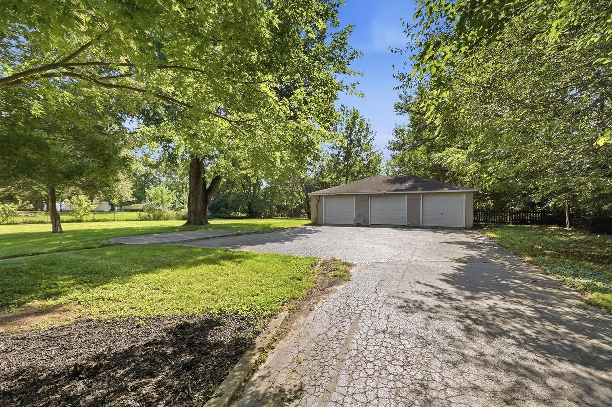 3789 New Carlisle Pike Property Photo 32
