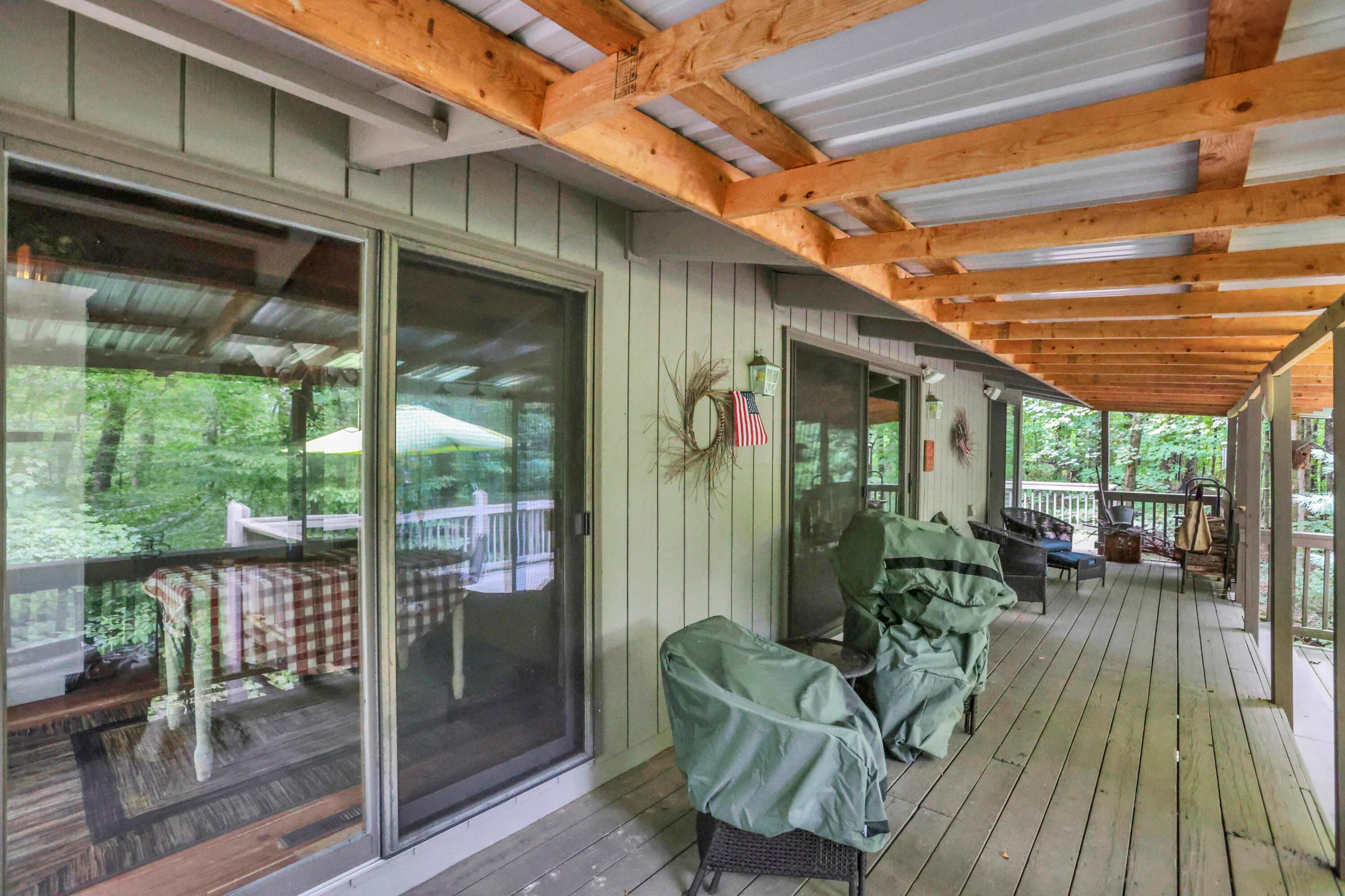 191 Apache Lane Property Photo 44