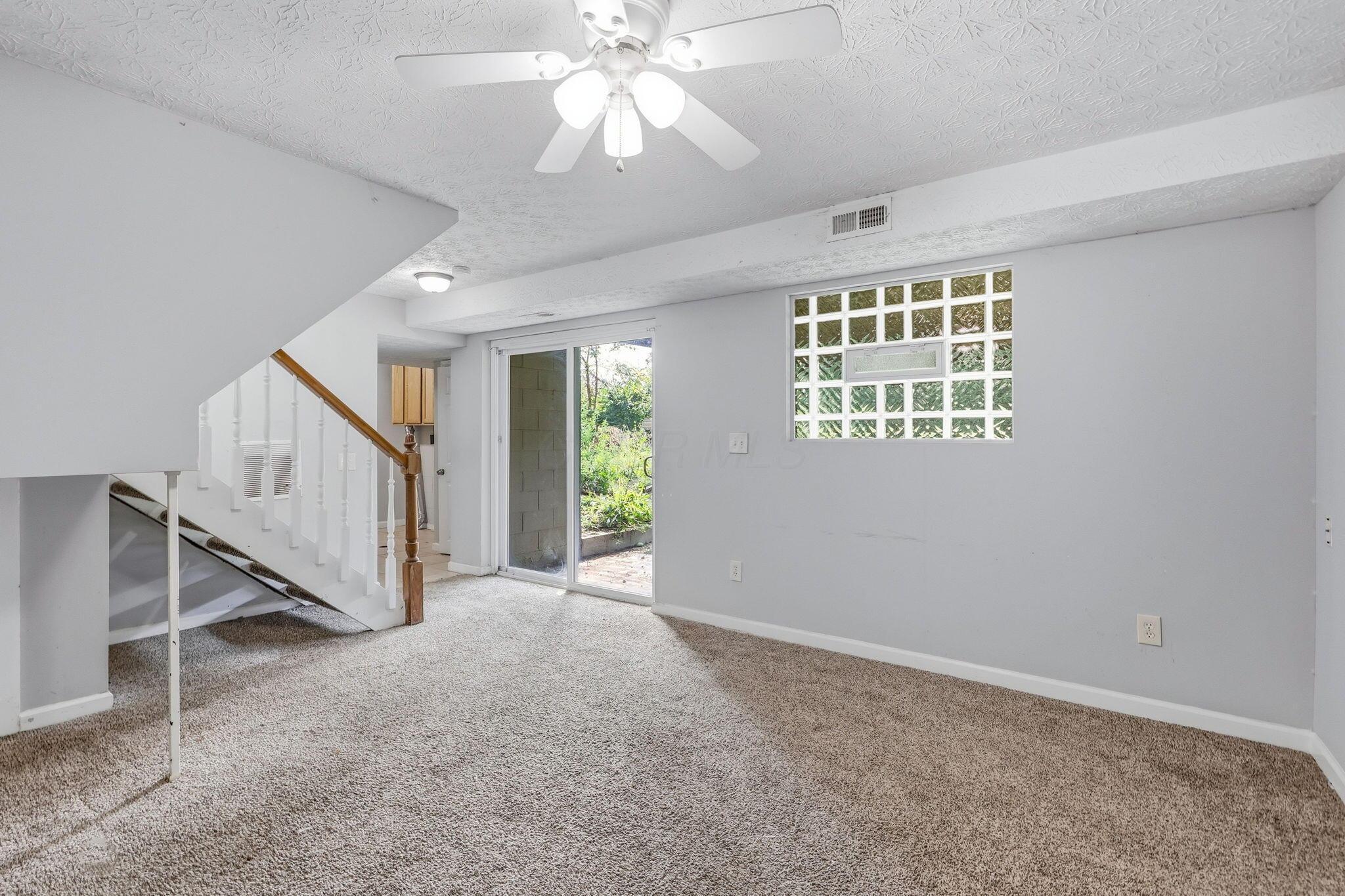 4943 Old Tree Avenue Property Photo 19