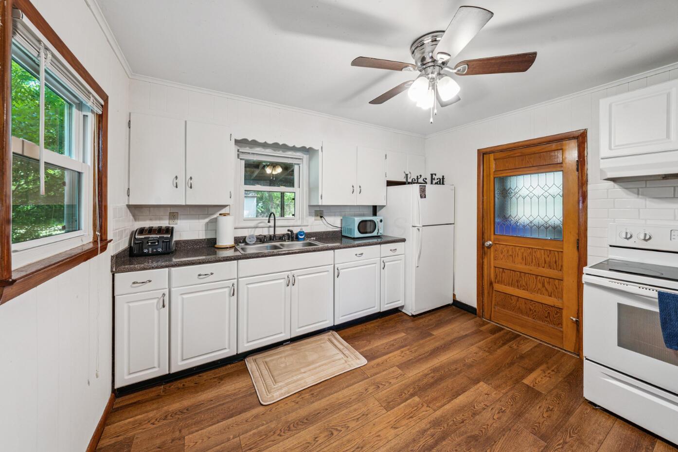 98 Potter Street Property Photo 16