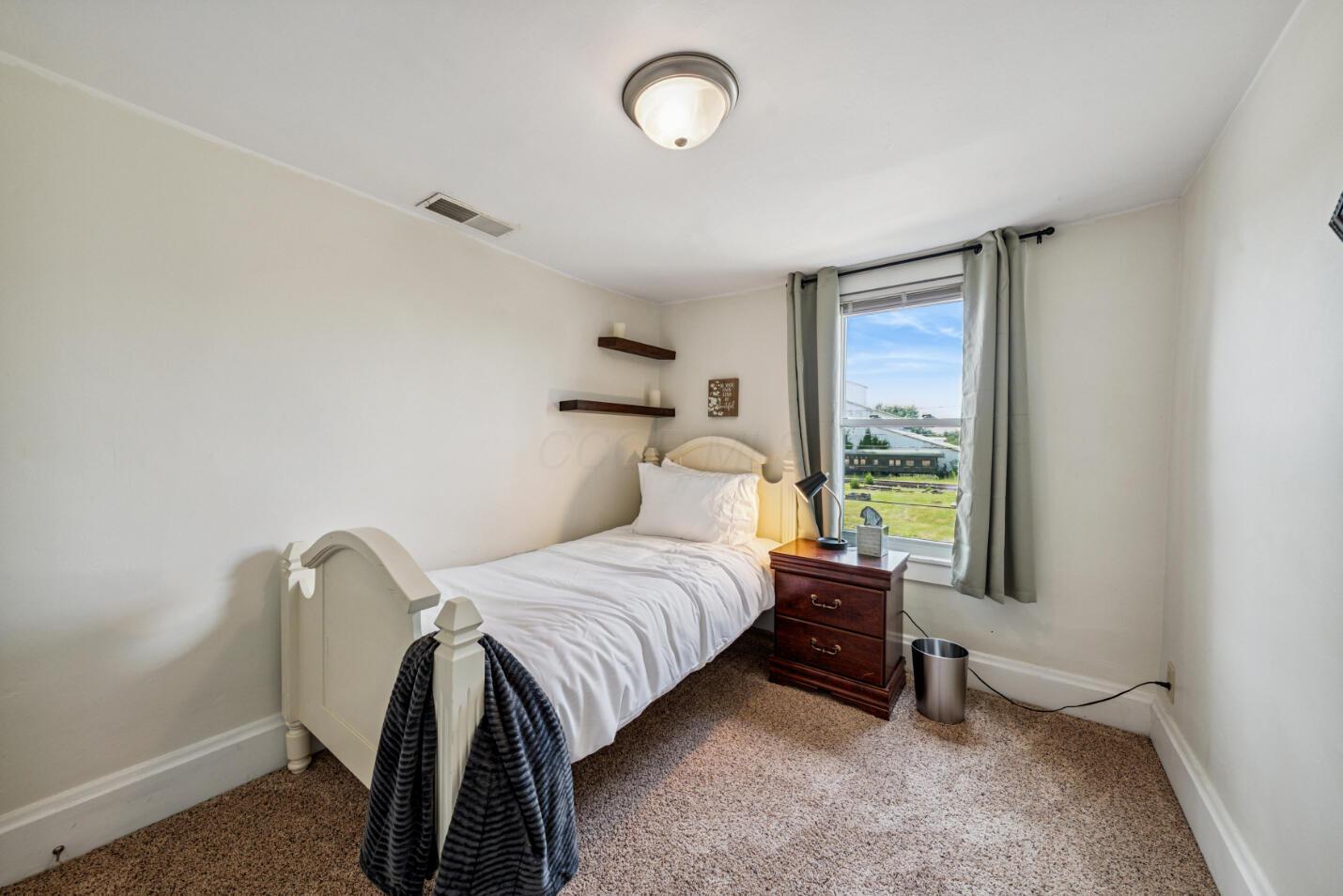 98 Potter Street Property Photo 23