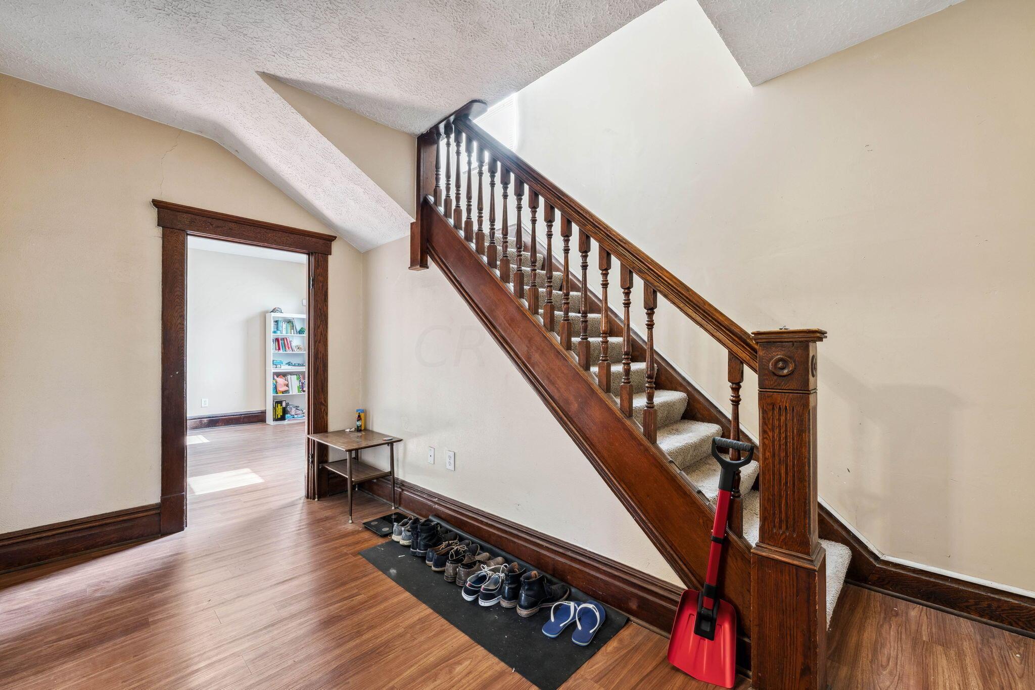 422 Chittenden Avenue Property Photo 7