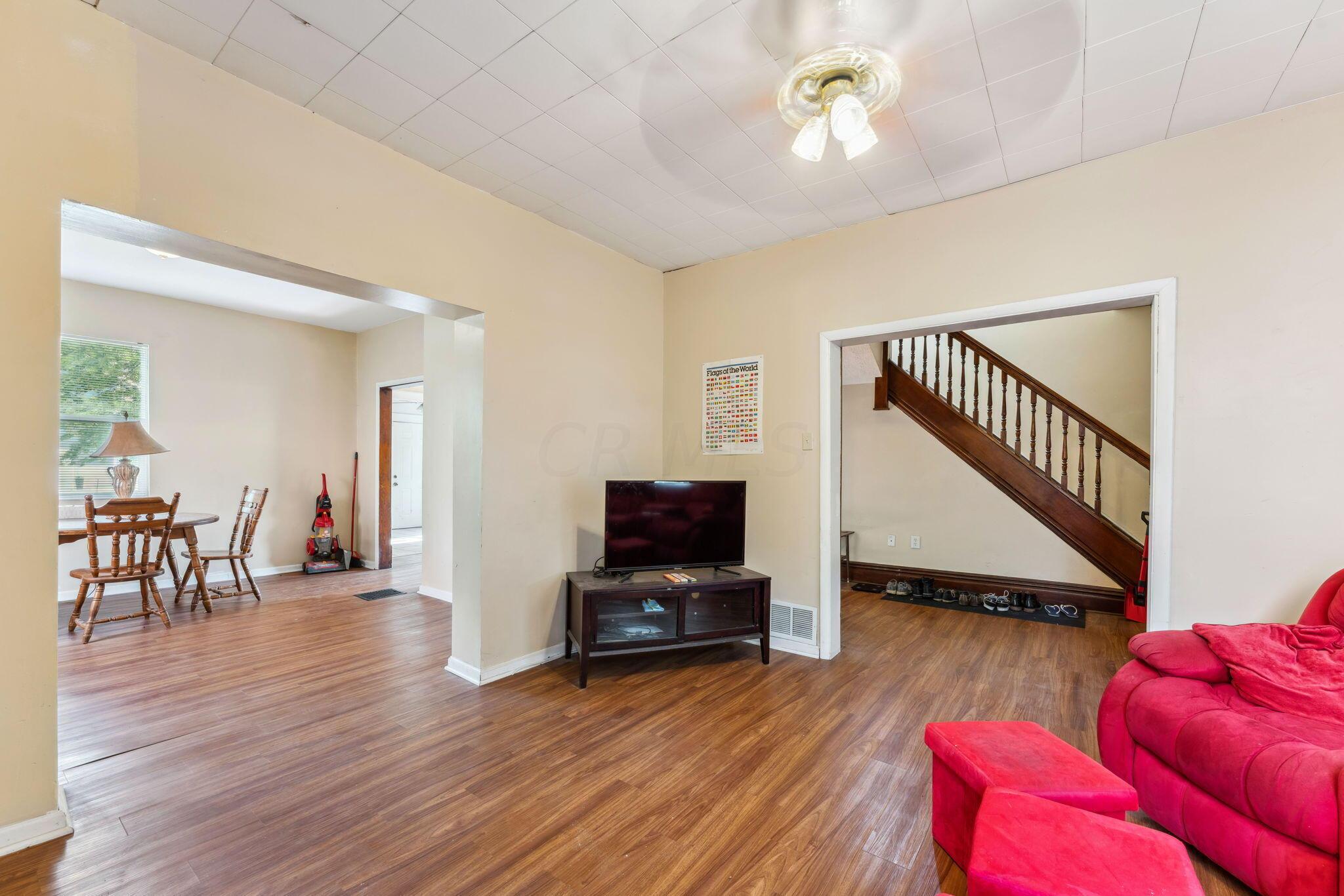 422 Chittenden Avenue Property Photo 12