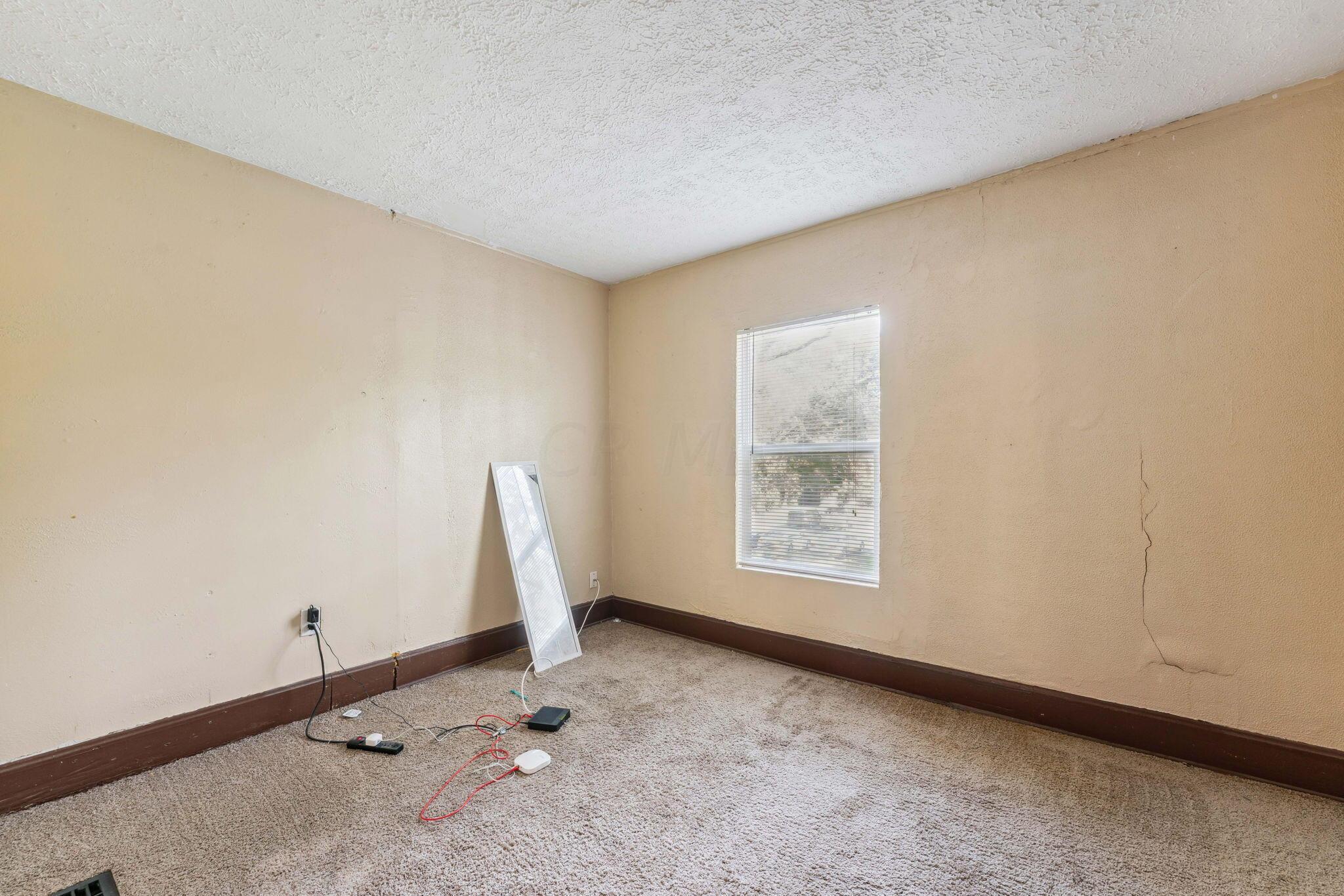 422 Chittenden Avenue Property Photo 24