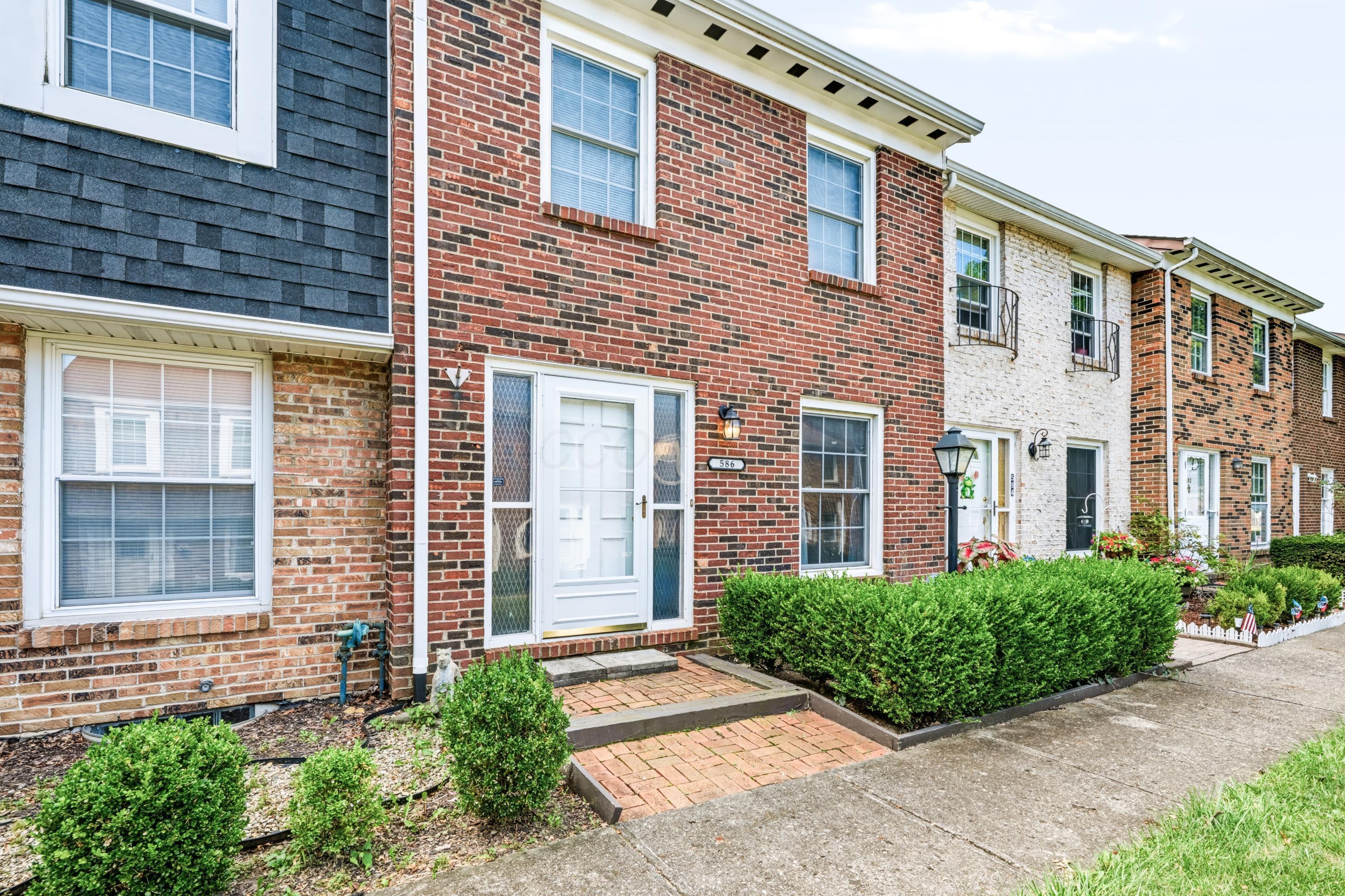 586 Pamlico Street, W2 Property Photo 1