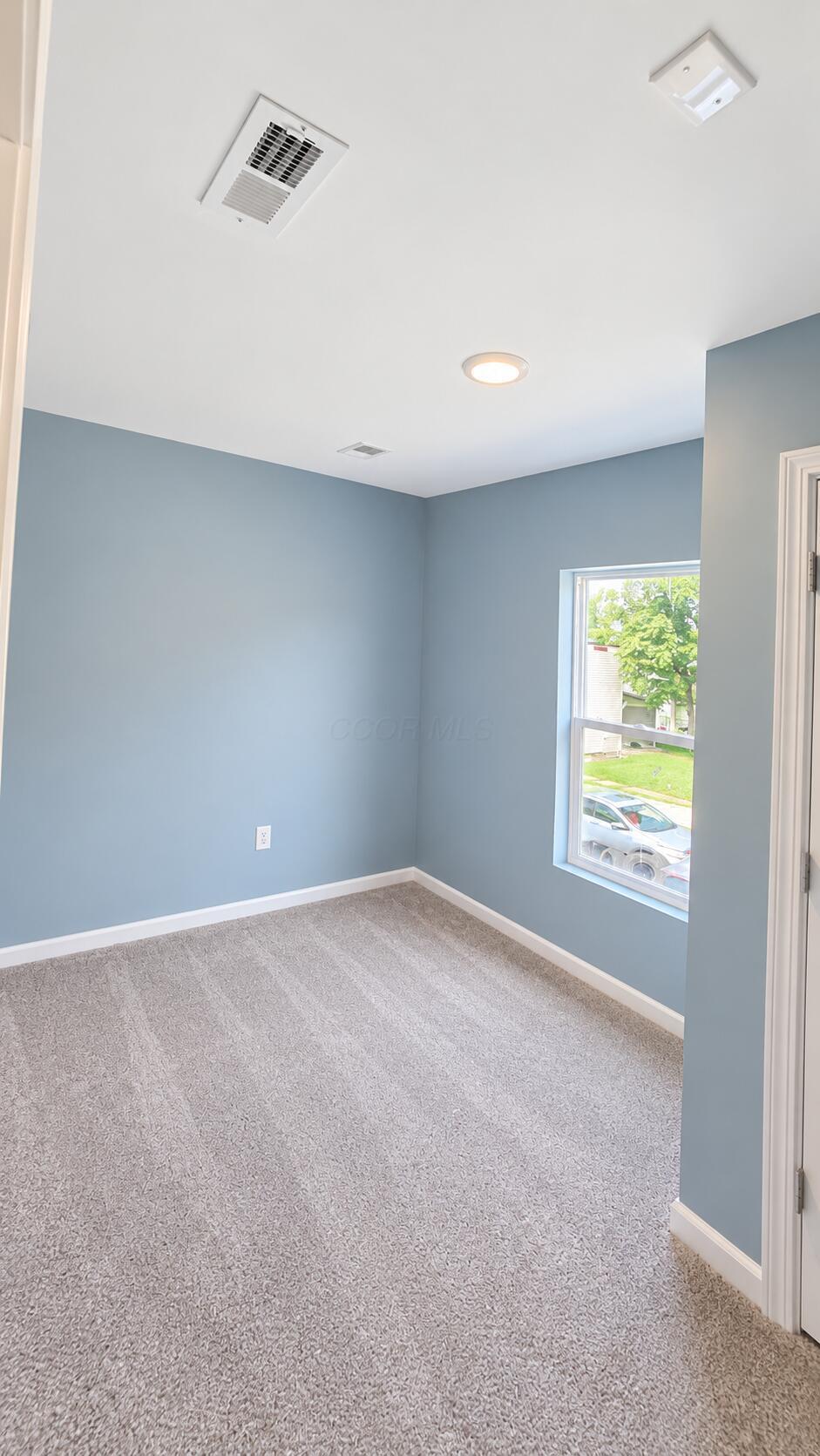 575 Darius Street Property Photo 6
