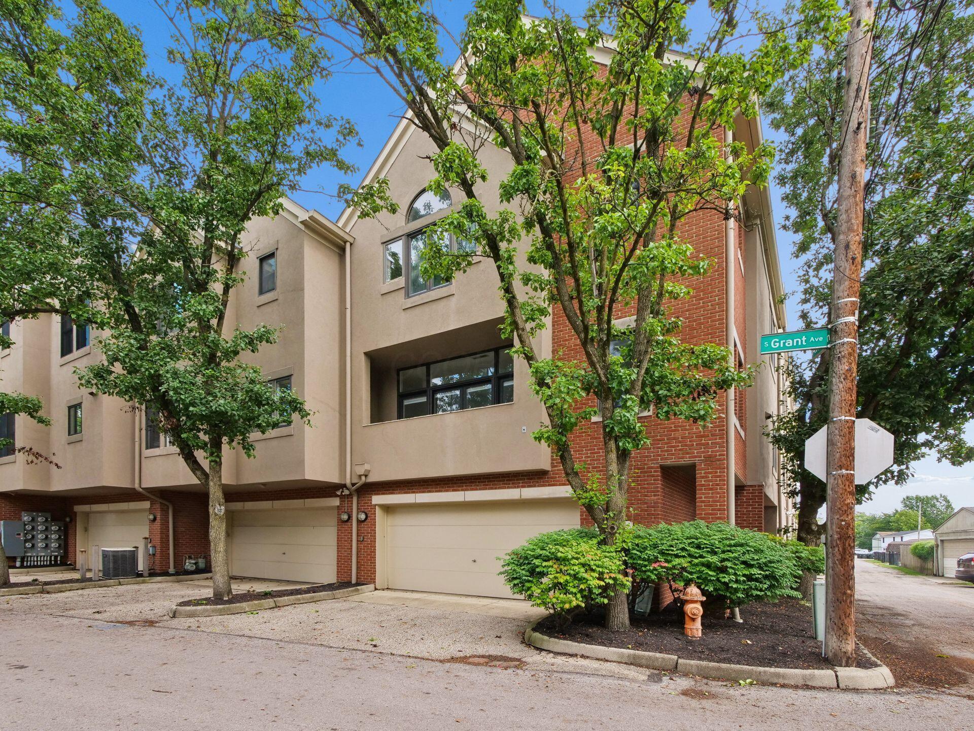 719 Sycamore Place