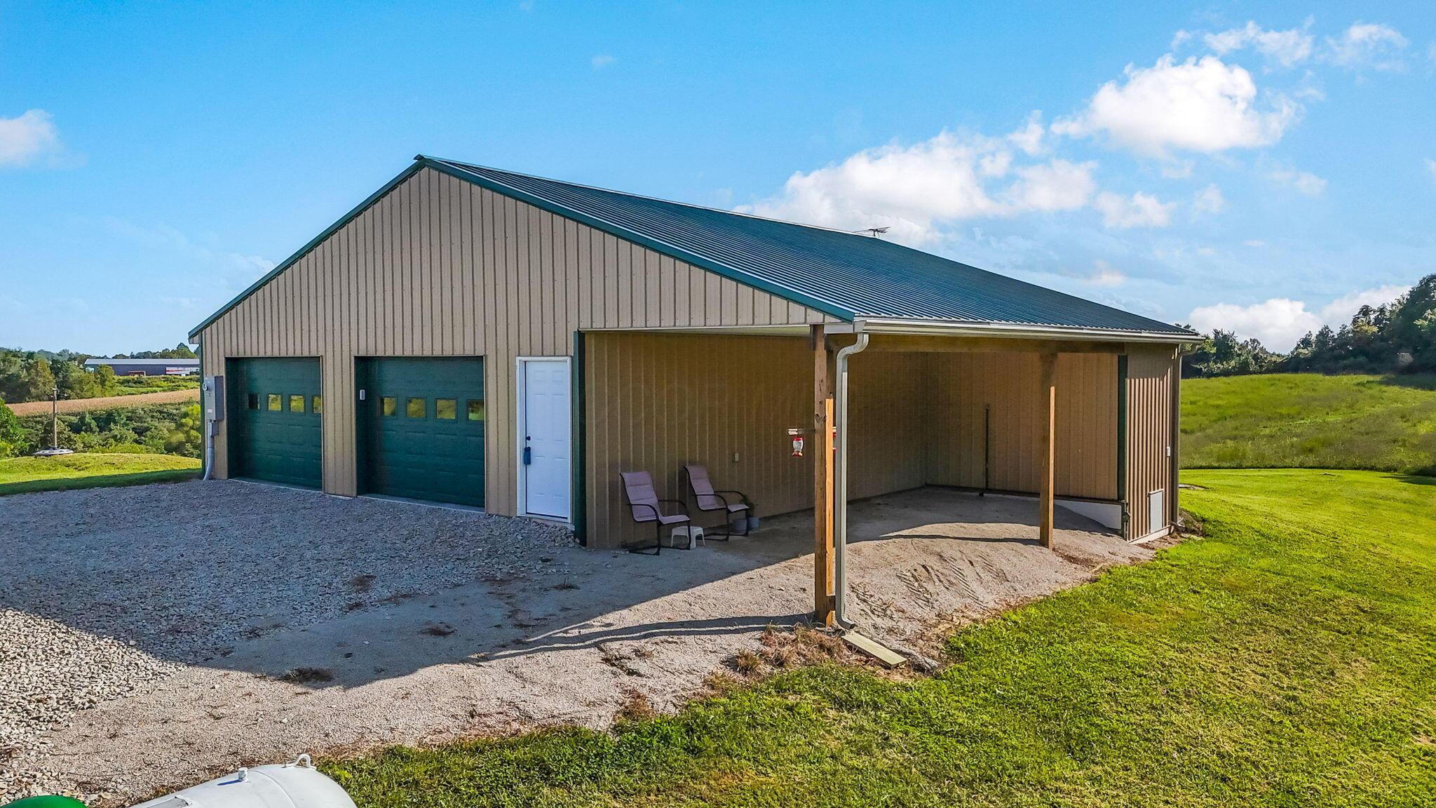 4305 S State Route 555 Property Photo 3