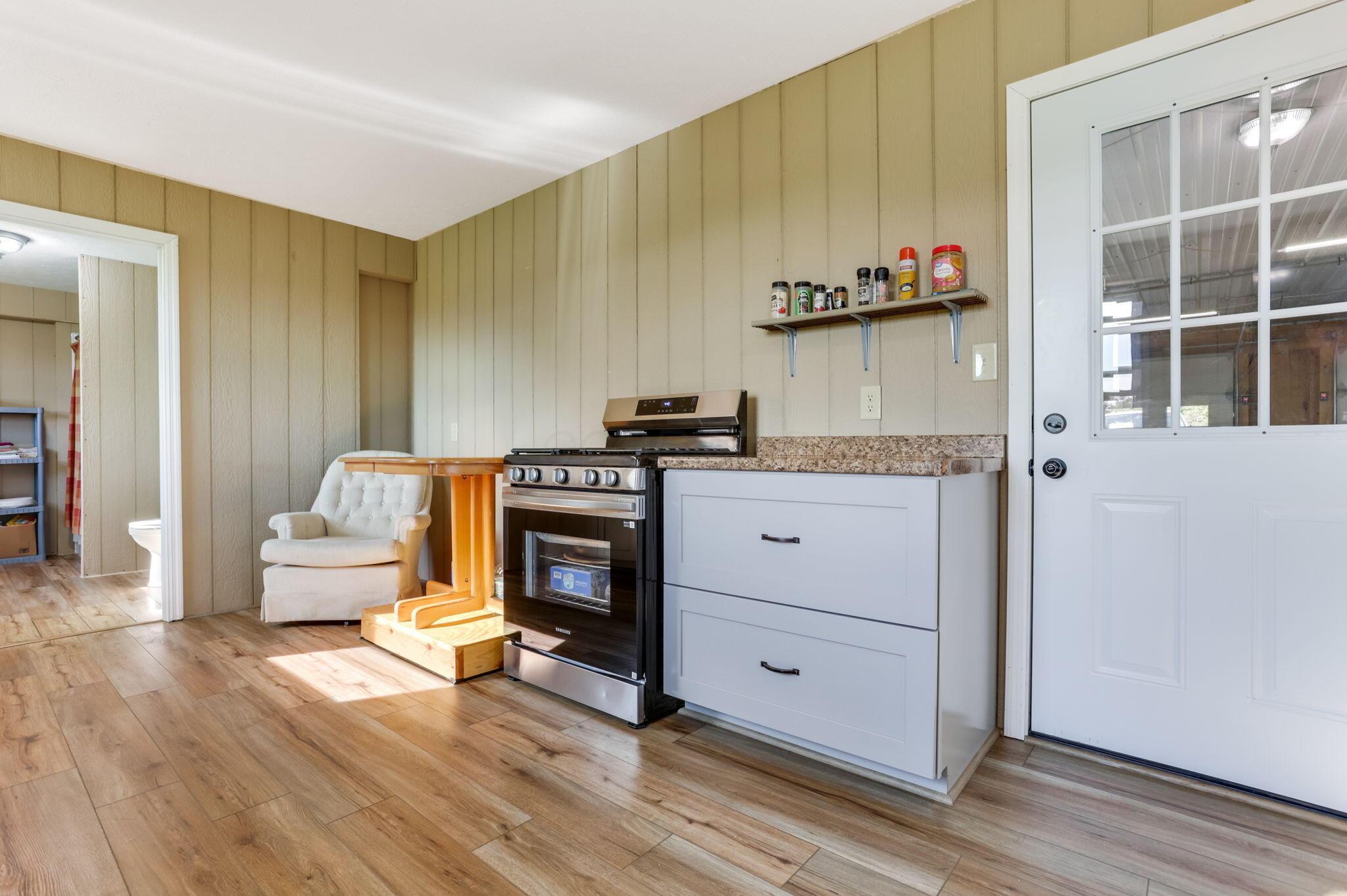 4305 S State Route 555 Property Photo 11