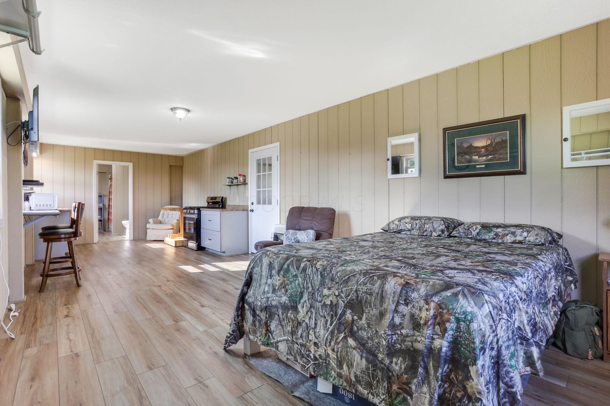 4305 S State Route 555 Property Photo 18