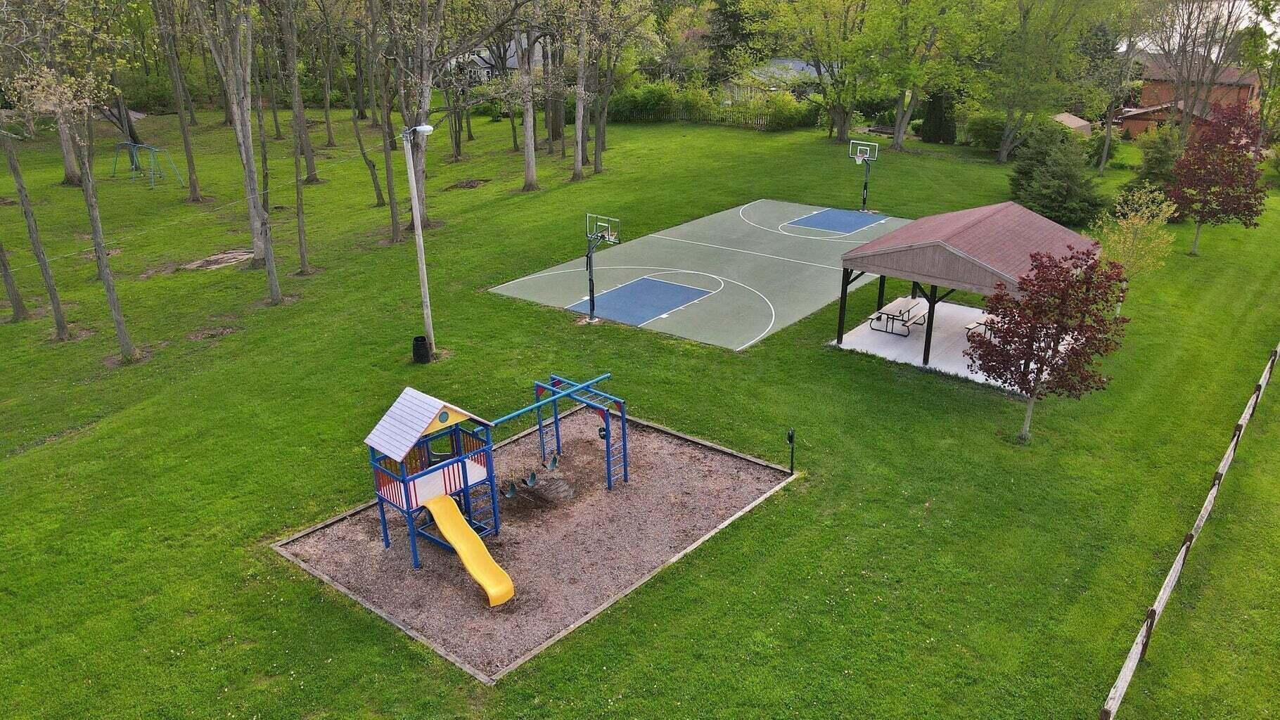 2579 Karok Drive Property Photo 49