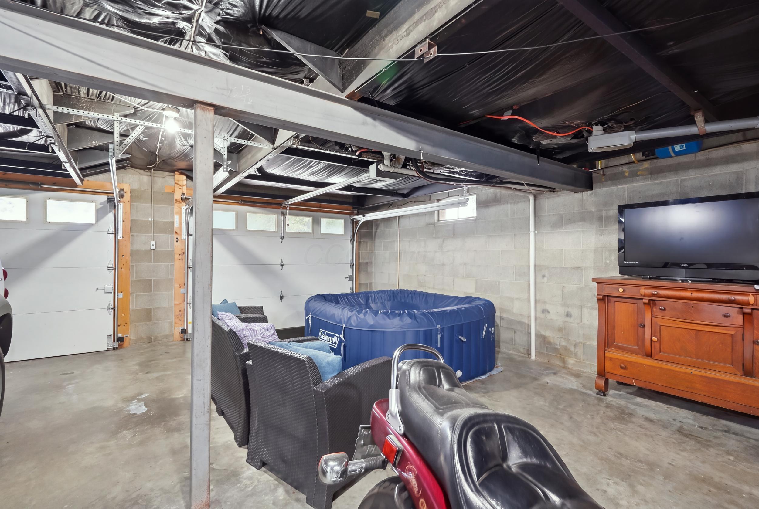 1359 Sharon Avenue Property Photo 31