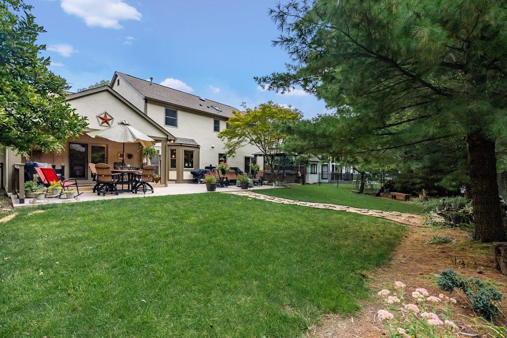 8185 Linden Leaf Circle Property Photo 4