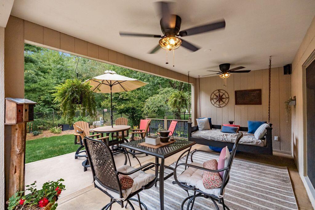 8185 Linden Leaf Circle Property Photo 10