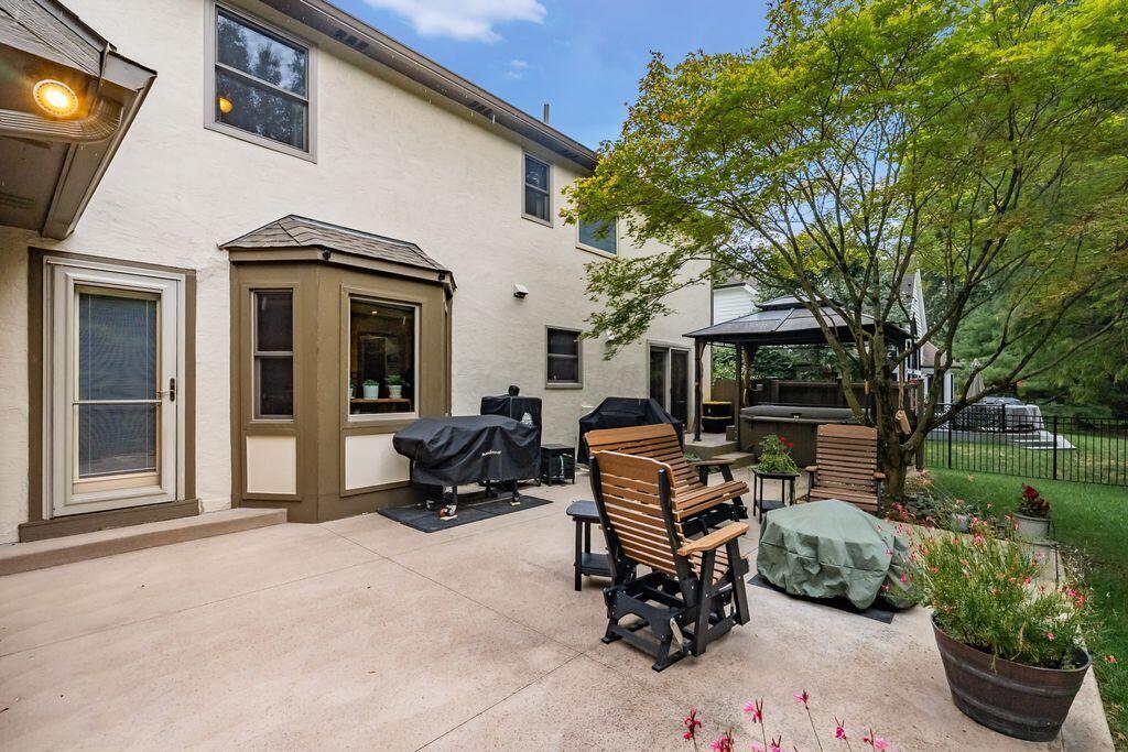 8185 Linden Leaf Circle Property Photo 12