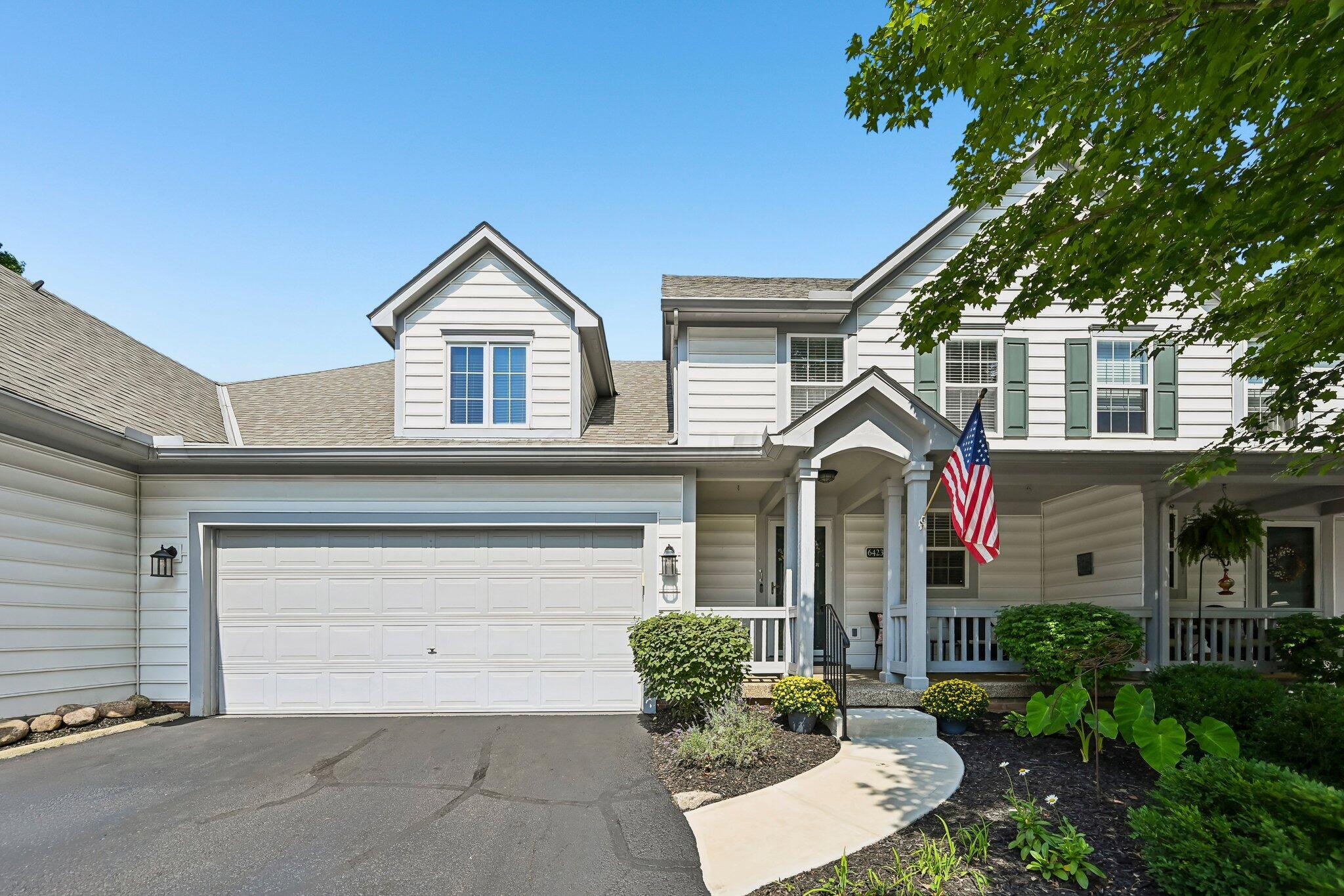 6423 Upper Lake Circle