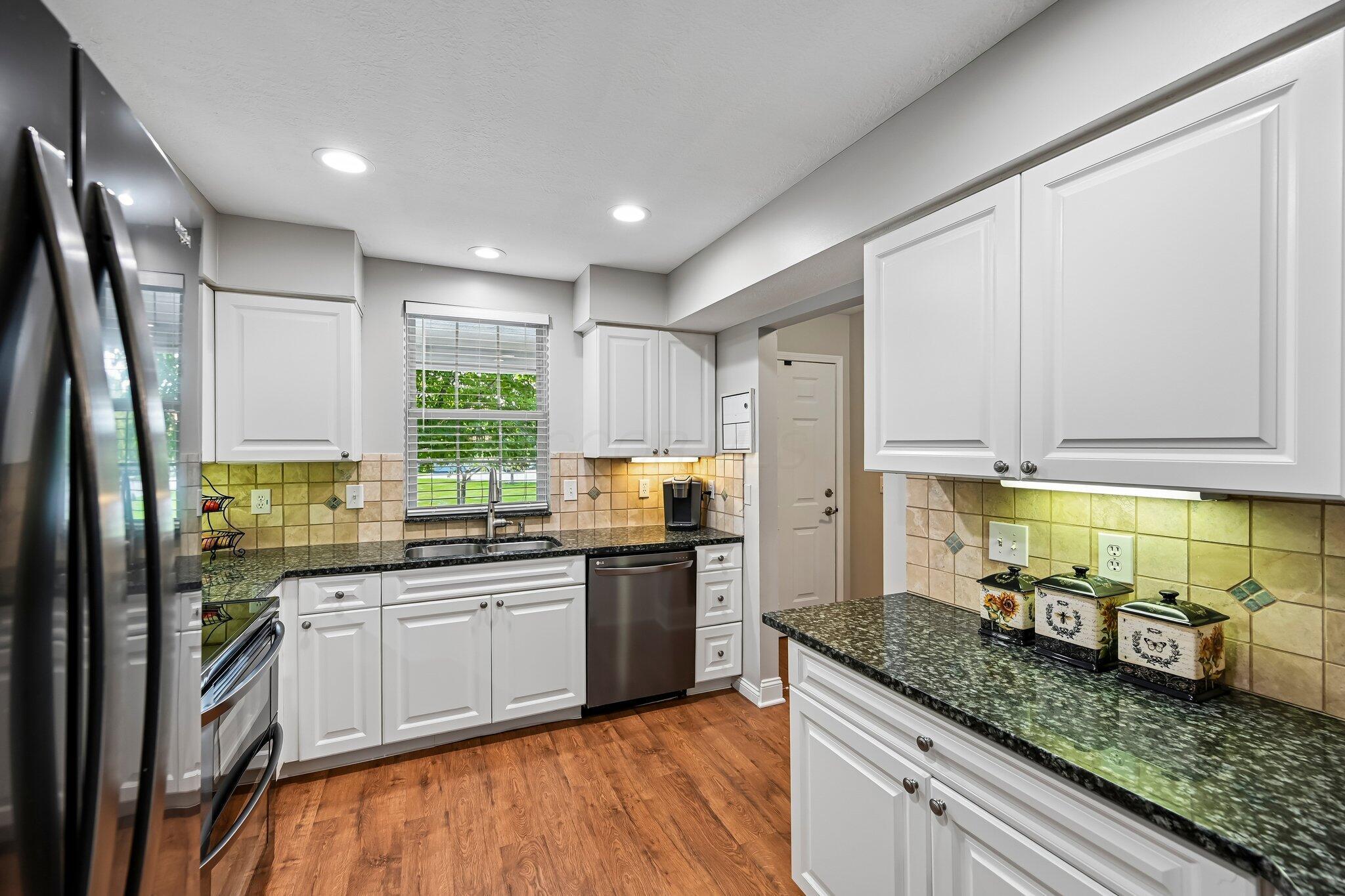 6423 Upper Lake Circle Property Photo 22