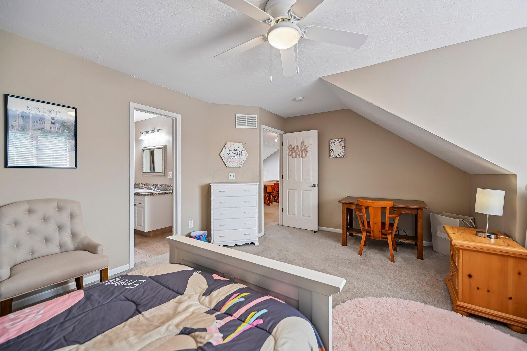 6423 Upper Lake Circle Property Photo 40