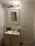 438 S Eureka Avenue Property Photo 9