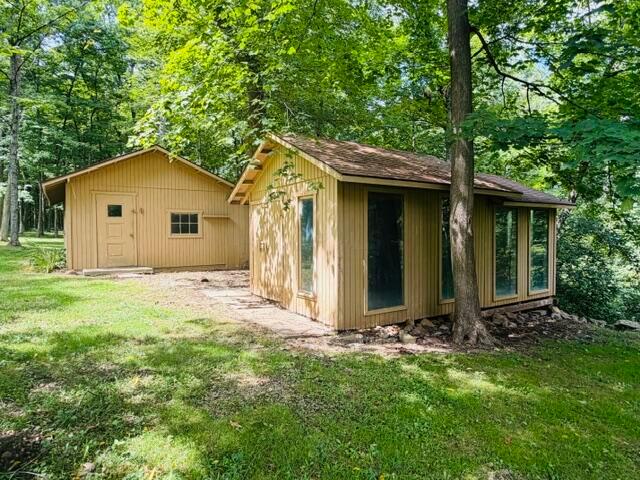 8723 Keys Road Property Photo 6