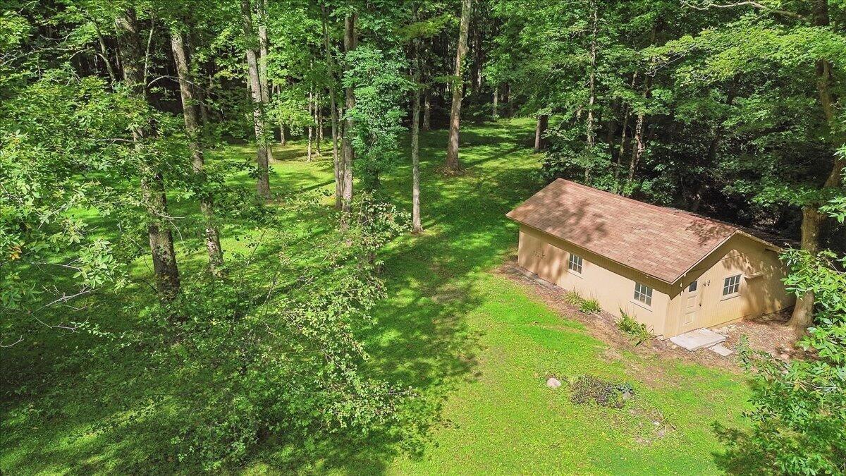 8723 Keys Road Property Photo 7