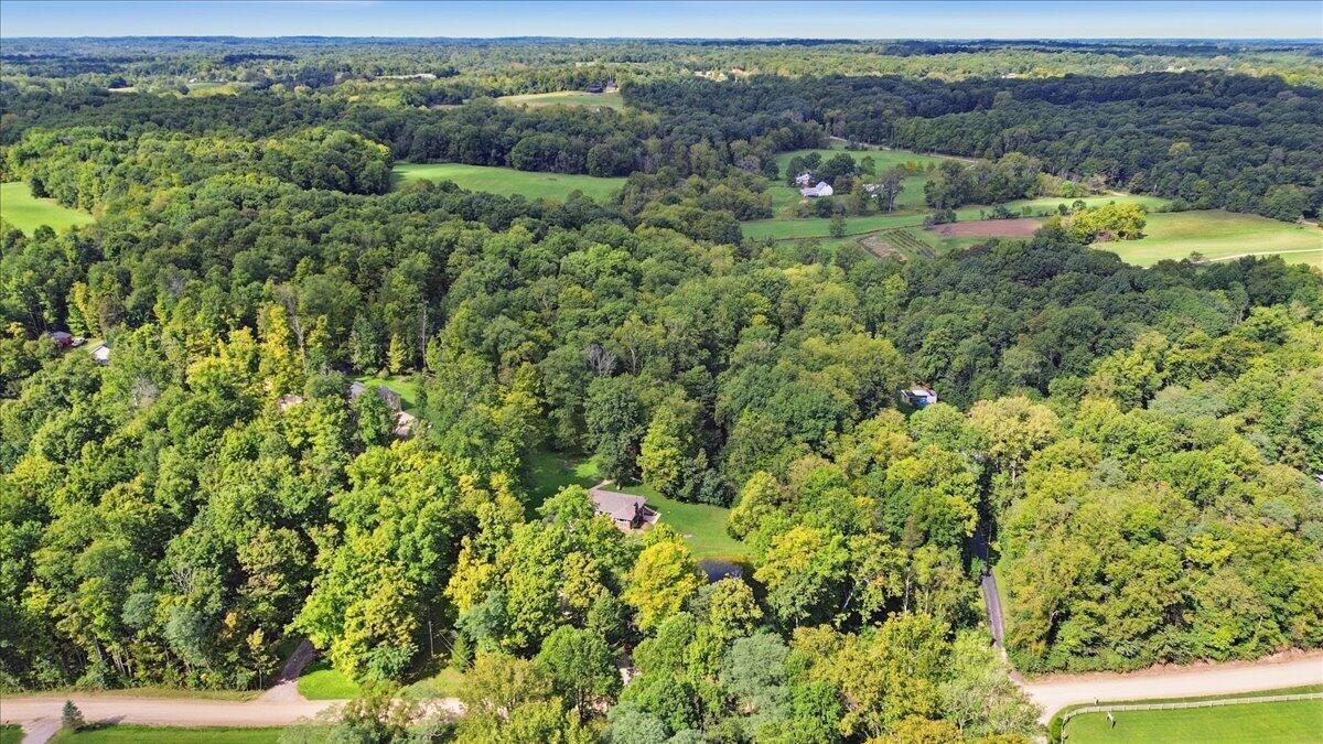 8723 Keys Road Property Photo 10