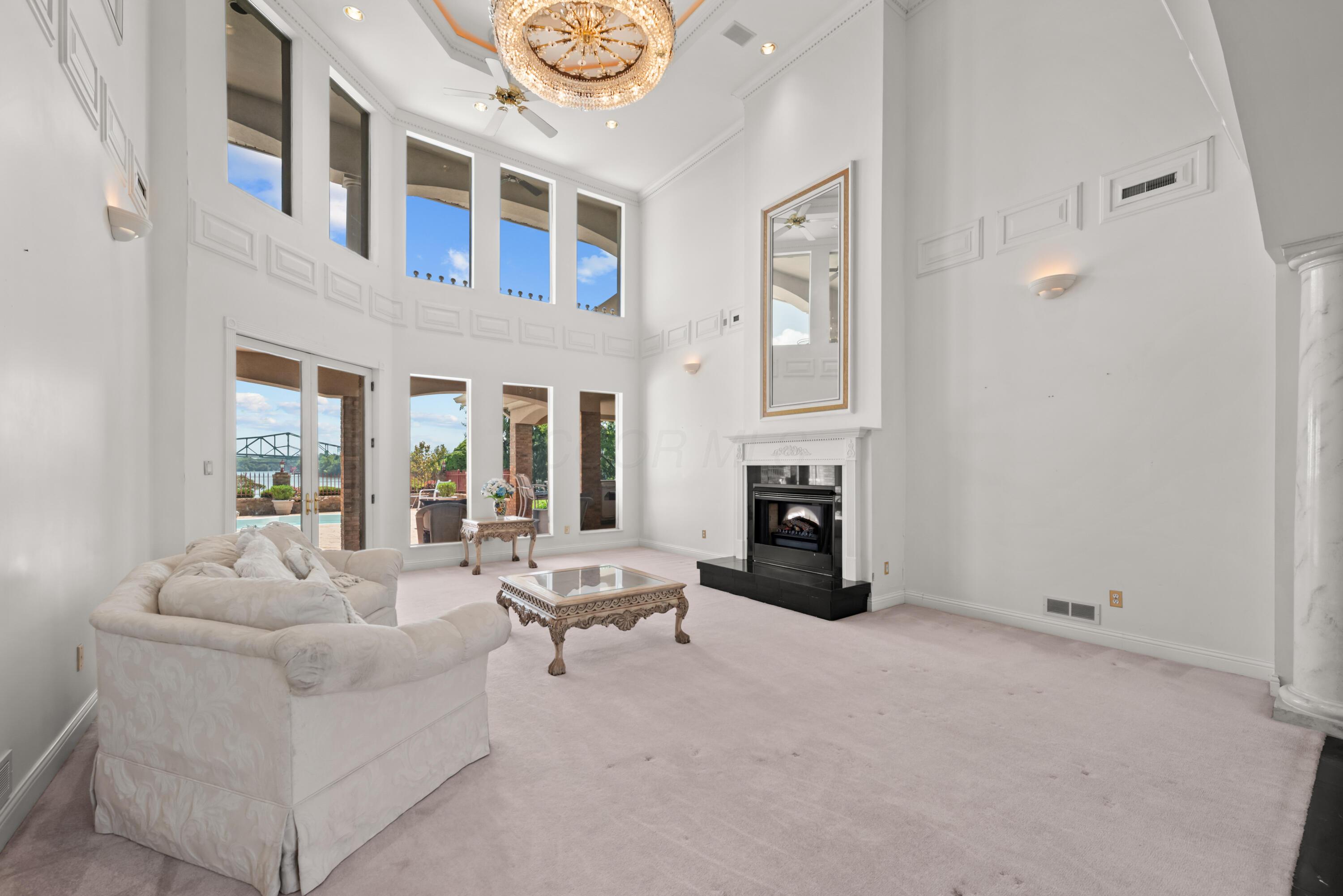 16 River Street Property Photo 23